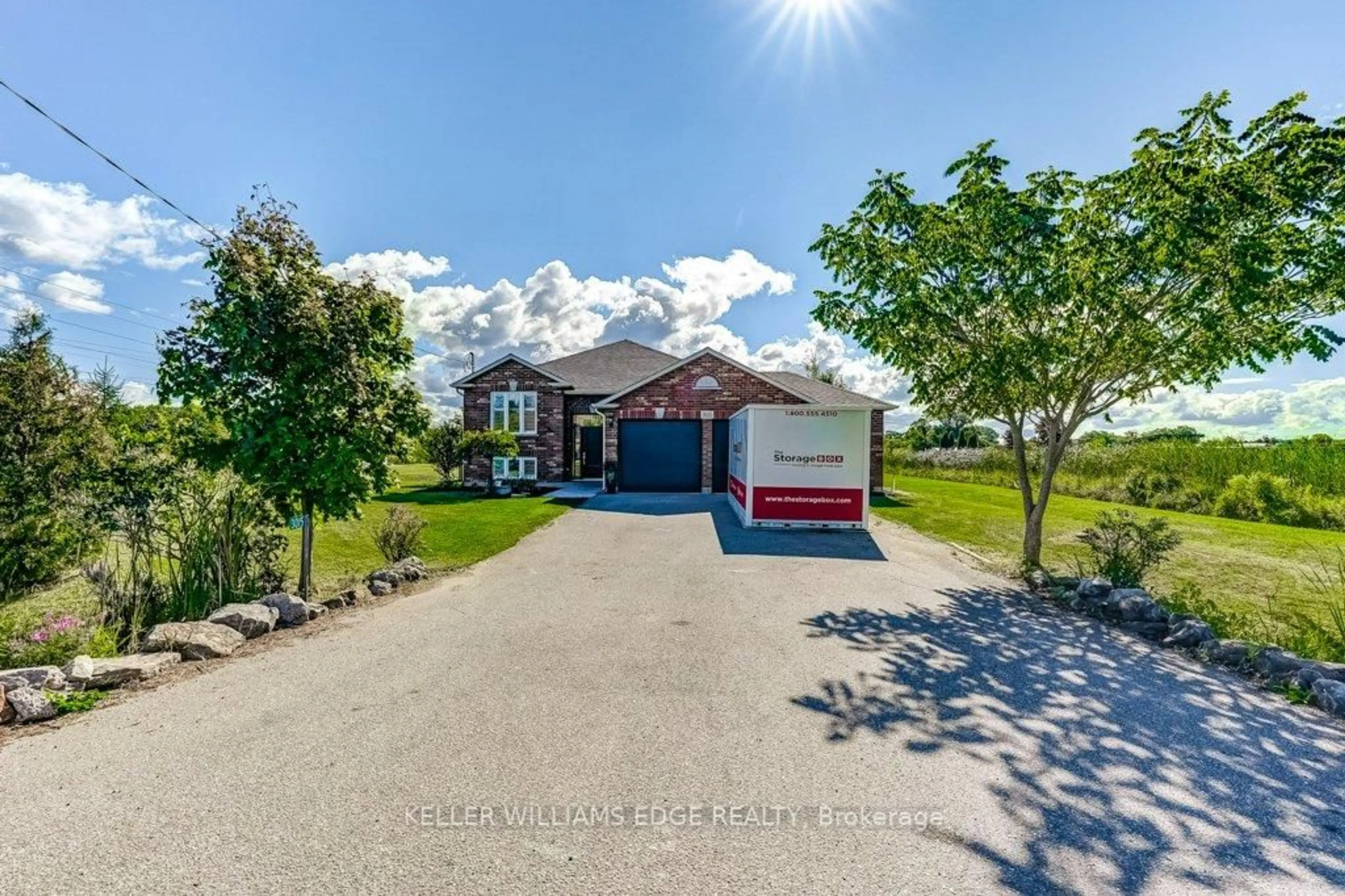 A pic from outside/outdoor area/front of a property/back of a property/a pic from drone, street for 3015 South Grimsby 18 Rd, Grimsby Ontario L0R 2A0