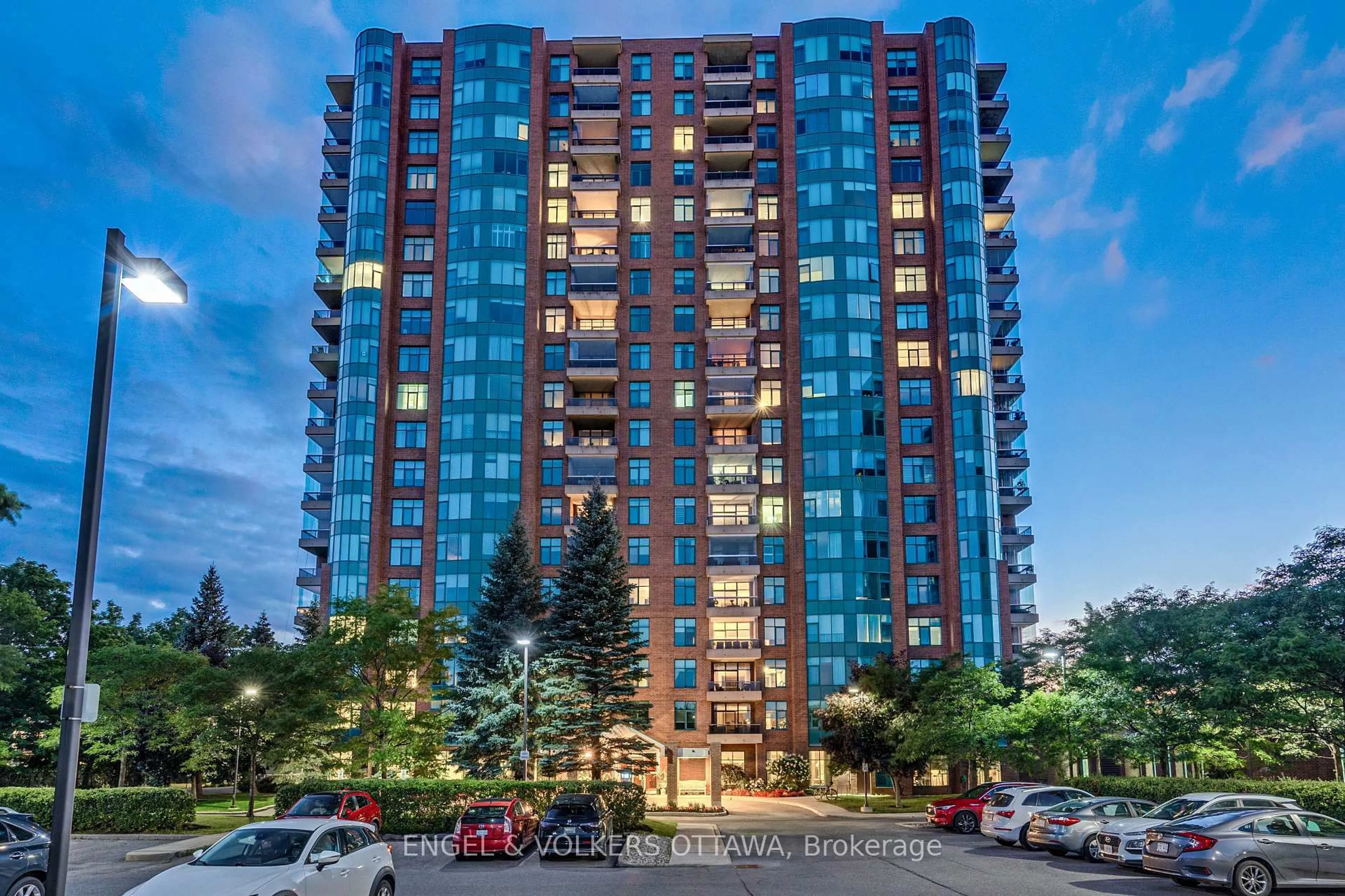 Unknown for 3590 Rivergate Way #903, Ottawa Ontario K1V 1V6