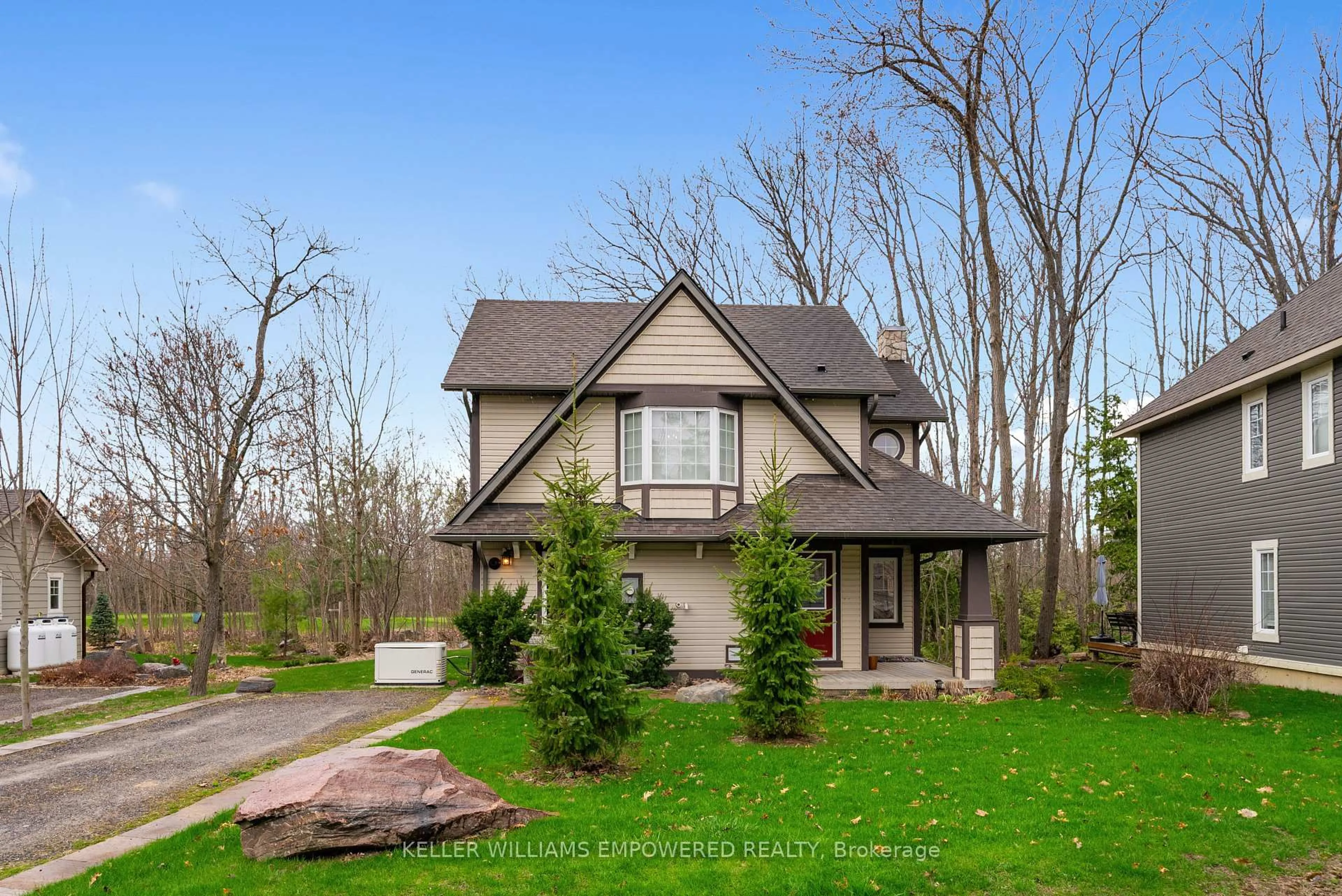 Home with vinyl exterior material, unknown for 22 COUNTRY Tr, Georgian Bay Ontario L0K 1S0