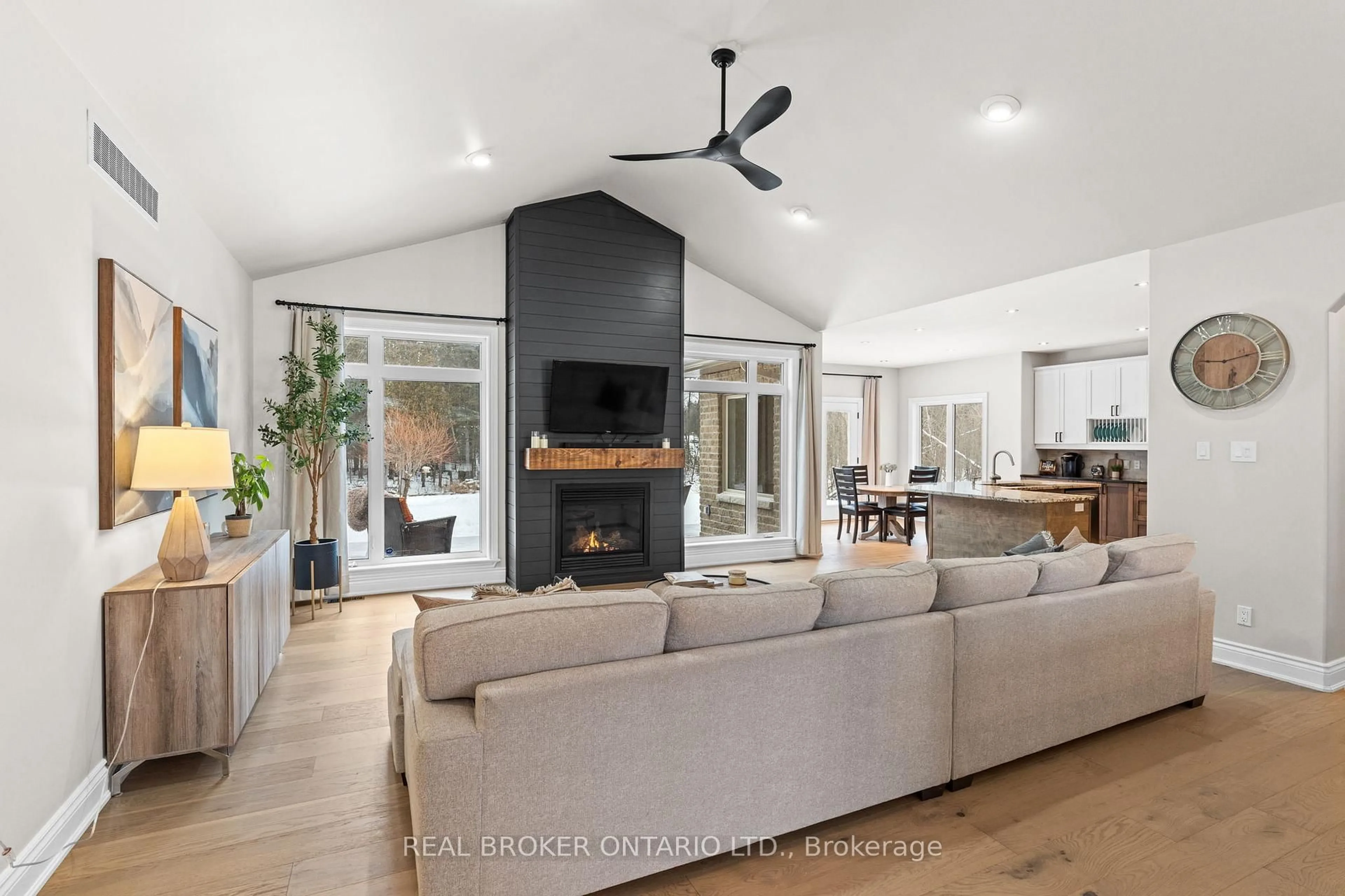 Open concept kitchen, unknown for 3464 Greenland Rd, Ottawa Ontario K0A 1T0