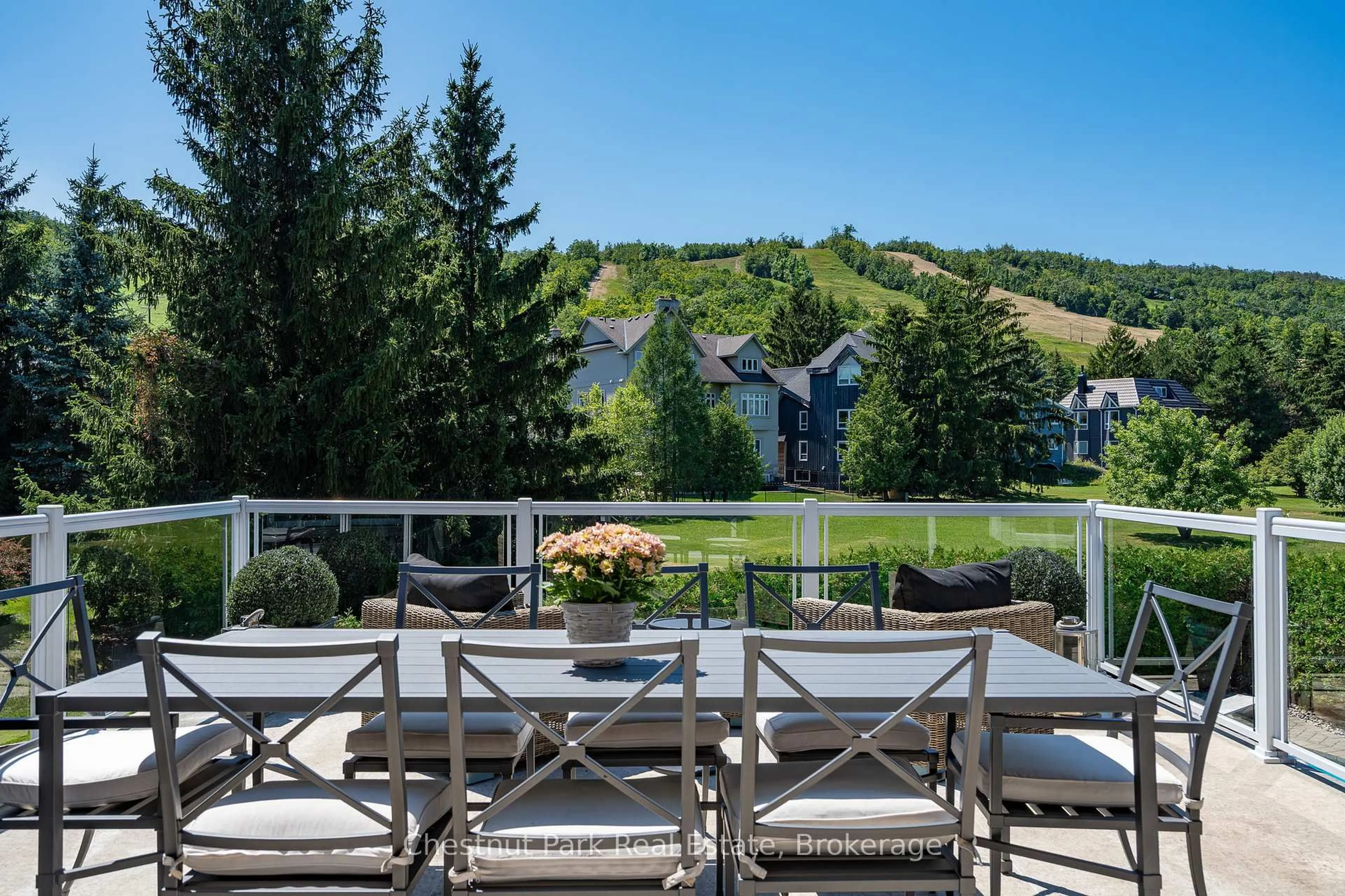 Patio, water/lake/river/ocean view for 133 Carmichael Cres, Blue Mountains Ontario L9Y 0R2