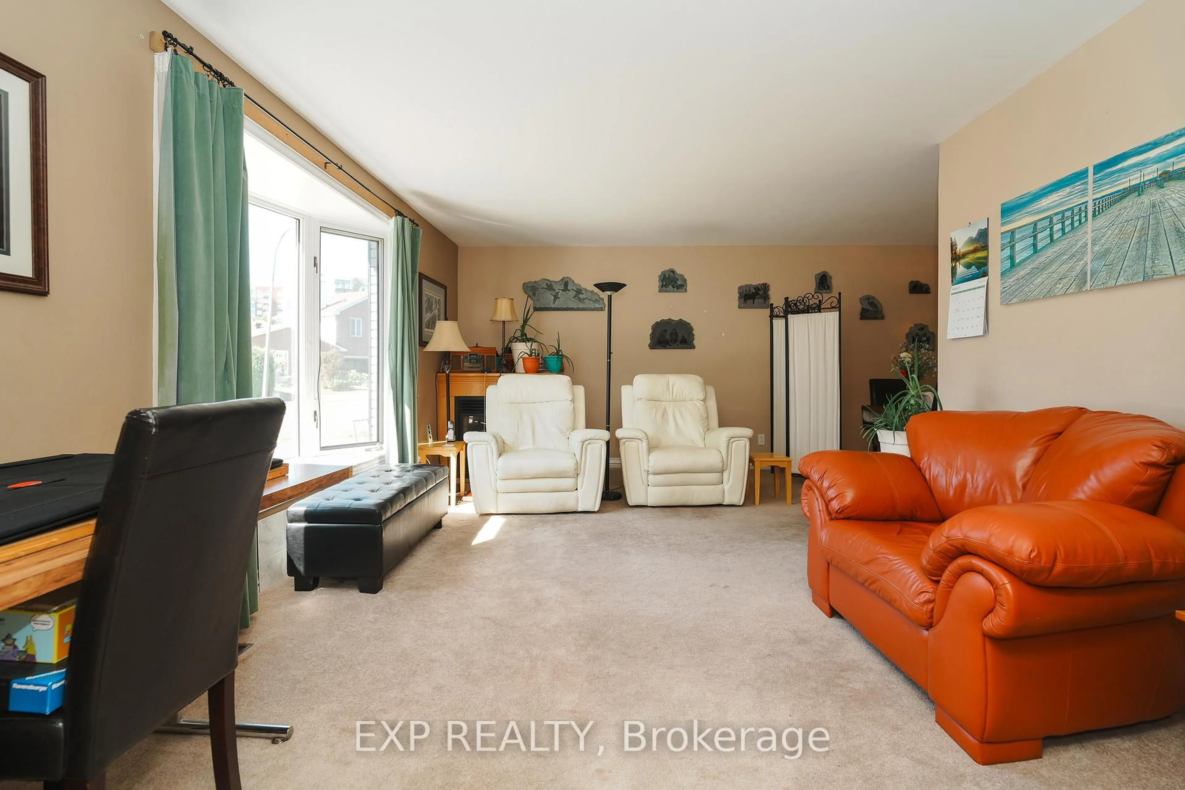 Living room with furniture, unknown for 36 Keewatin Cres, Ottawa Ontario K2E 6Z1