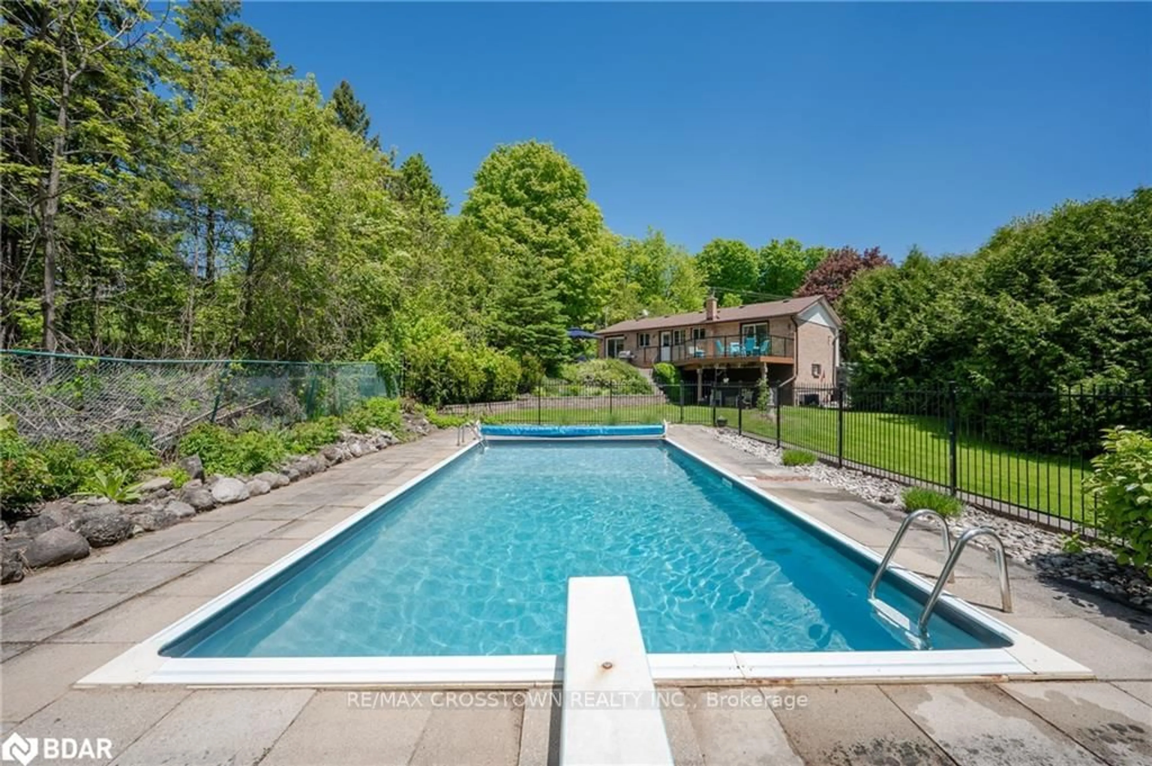 Pool for 1893 Centre Rd, Hamilton Ontario L0R 1K0