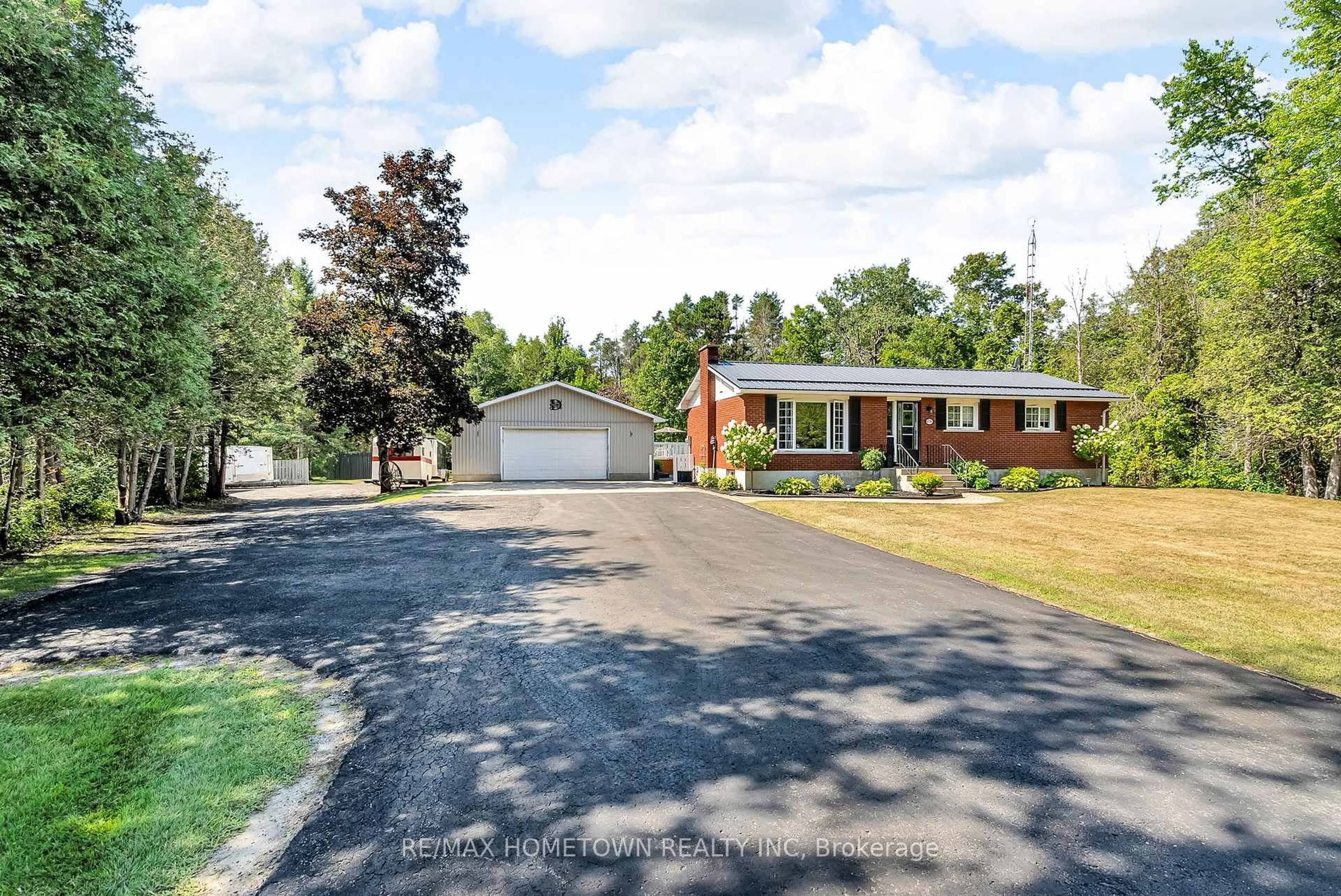 A pic from outside/outdoor area/front of a property/back of a property/a pic from drone, street for 4736 County Road 18 Rd, Augusta Ontario K0E 1T0