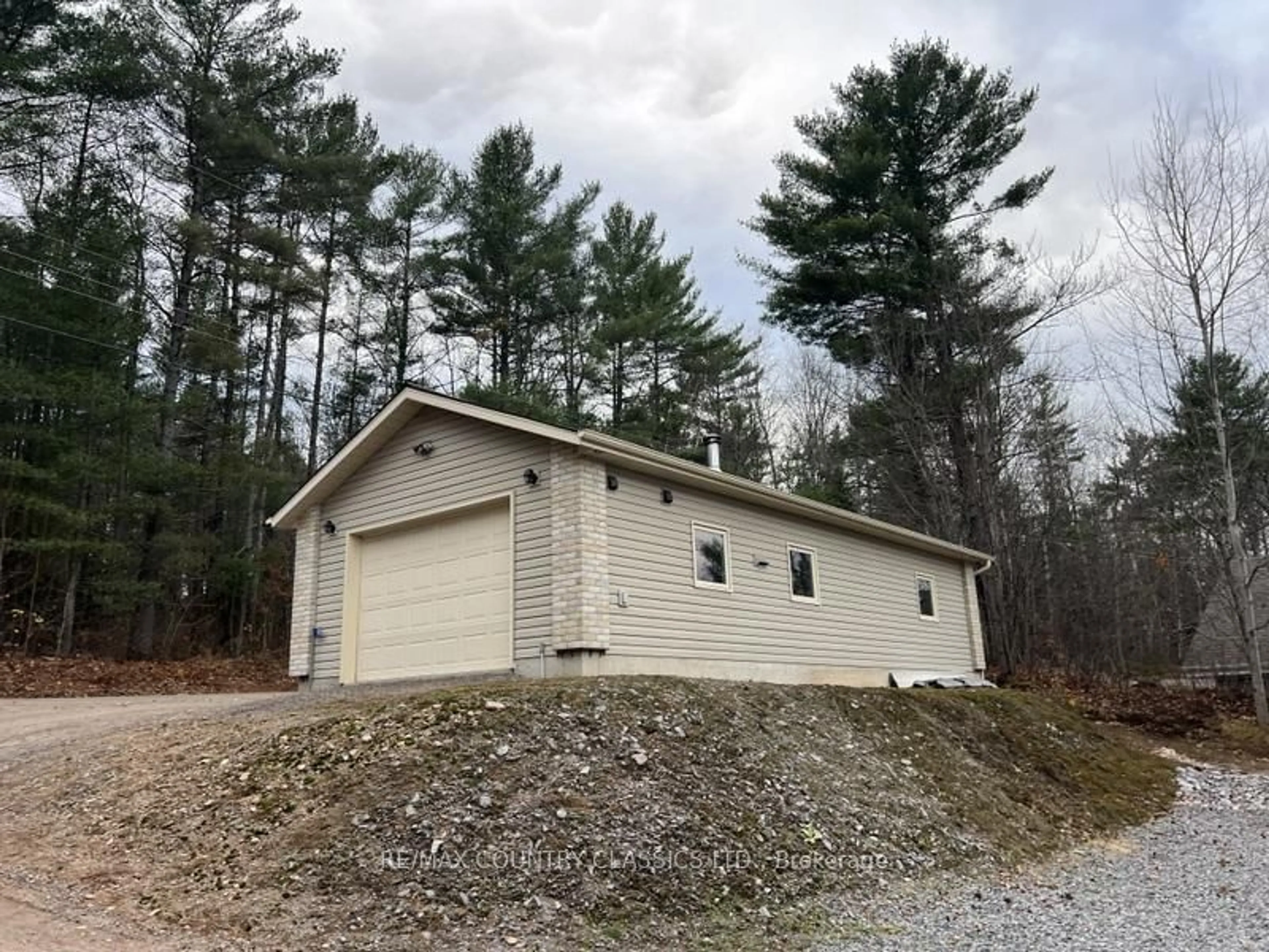 Unknown for 90 Golden Shores Rd, Bancroft Ontario K0L 1C0