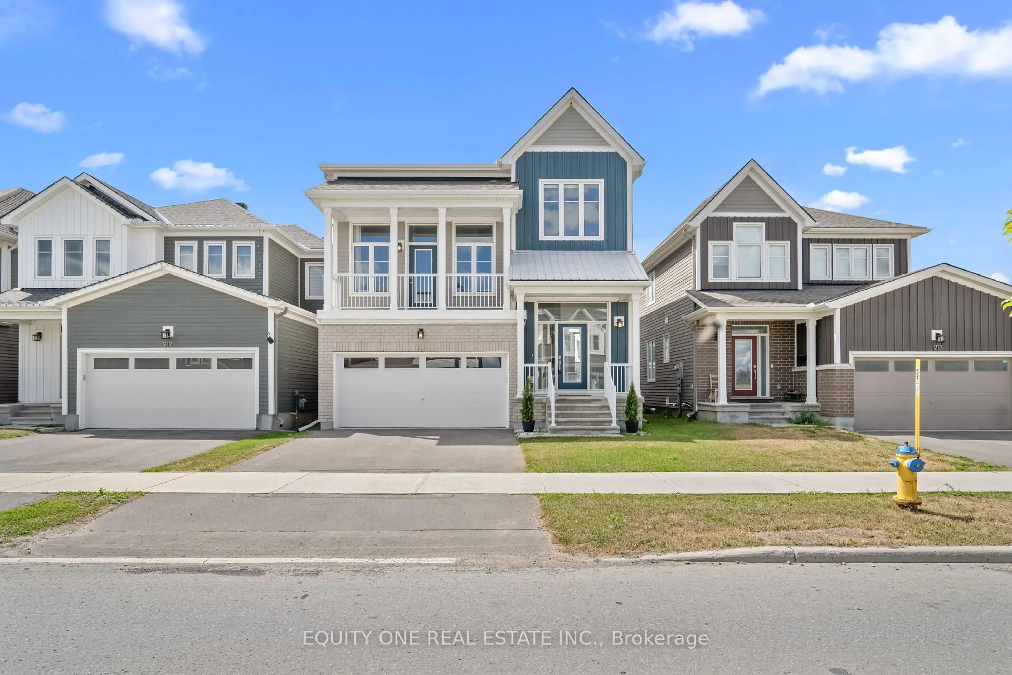 Home with vinyl exterior material, street for 215 Meynell Rd, Richmond Ontario K0A 2Z0