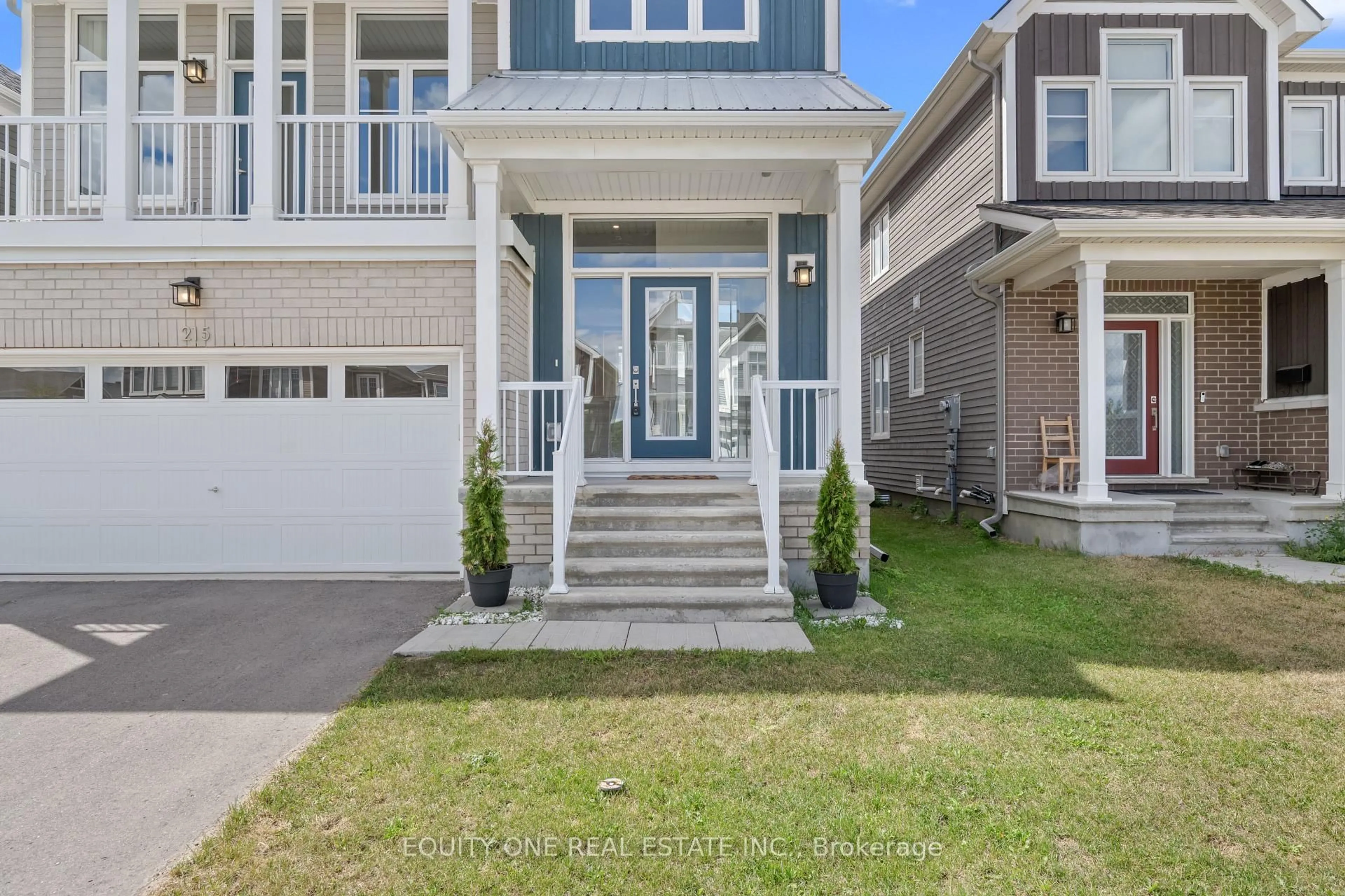 Home with vinyl exterior material, street for 215 Meynell Rd, Richmond Ontario K0A 2Z0