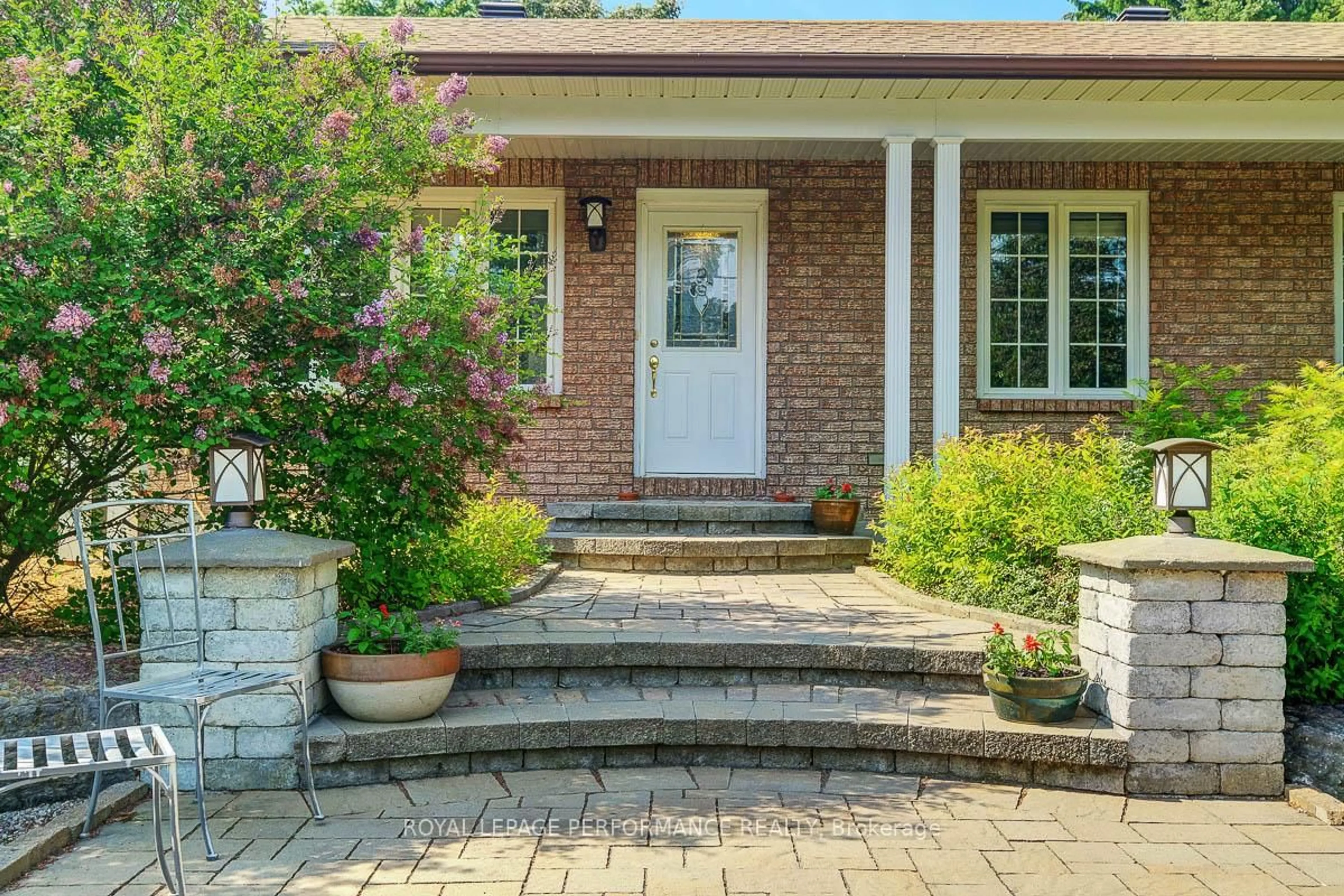 Home with brick exterior material, street for 1895 Horizon Dr, Vars Ontario K0A 3H0