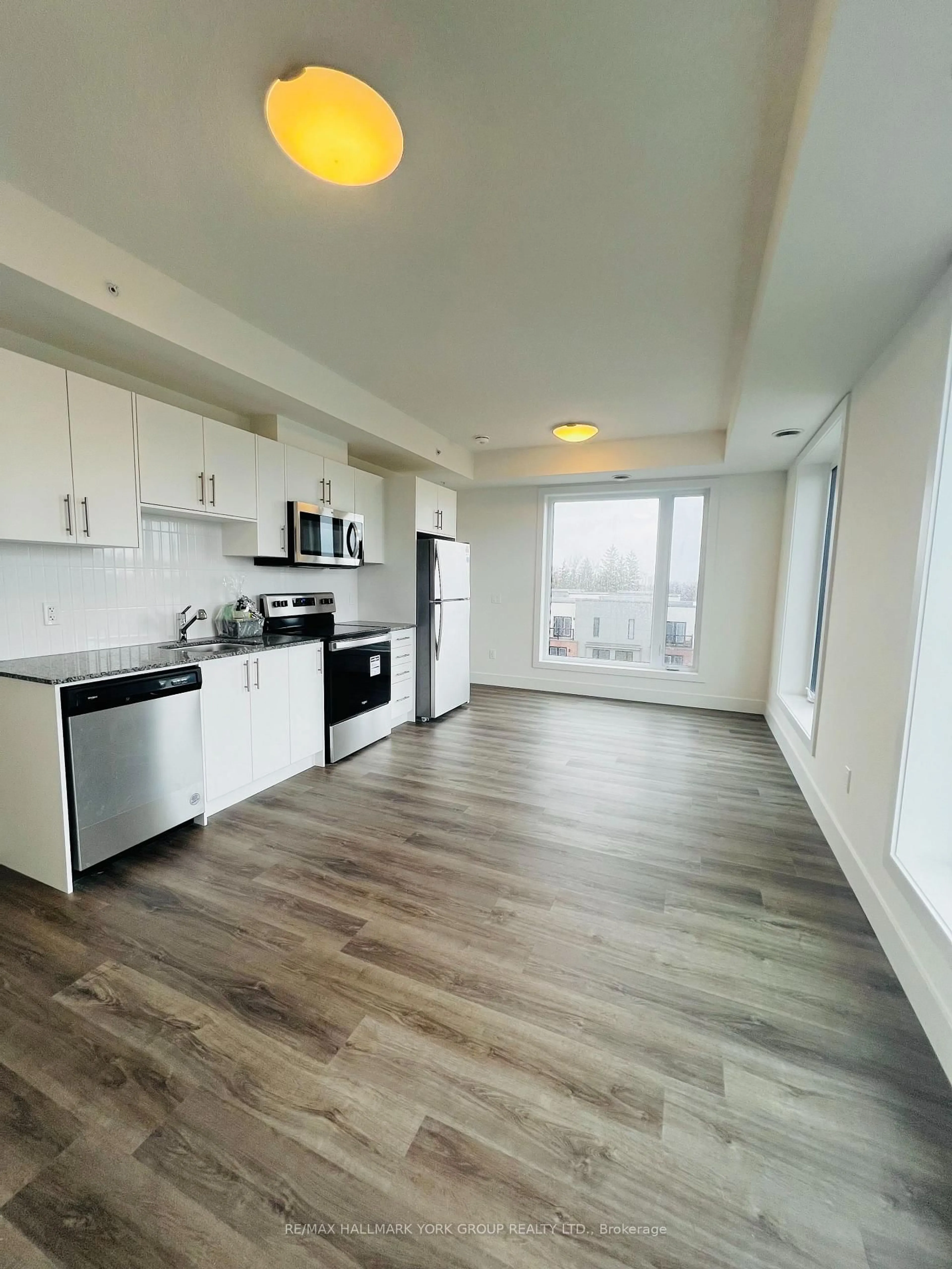 A pic of a room for 107 ROGERS St #501, Waterloo Ontario N2J 0G3