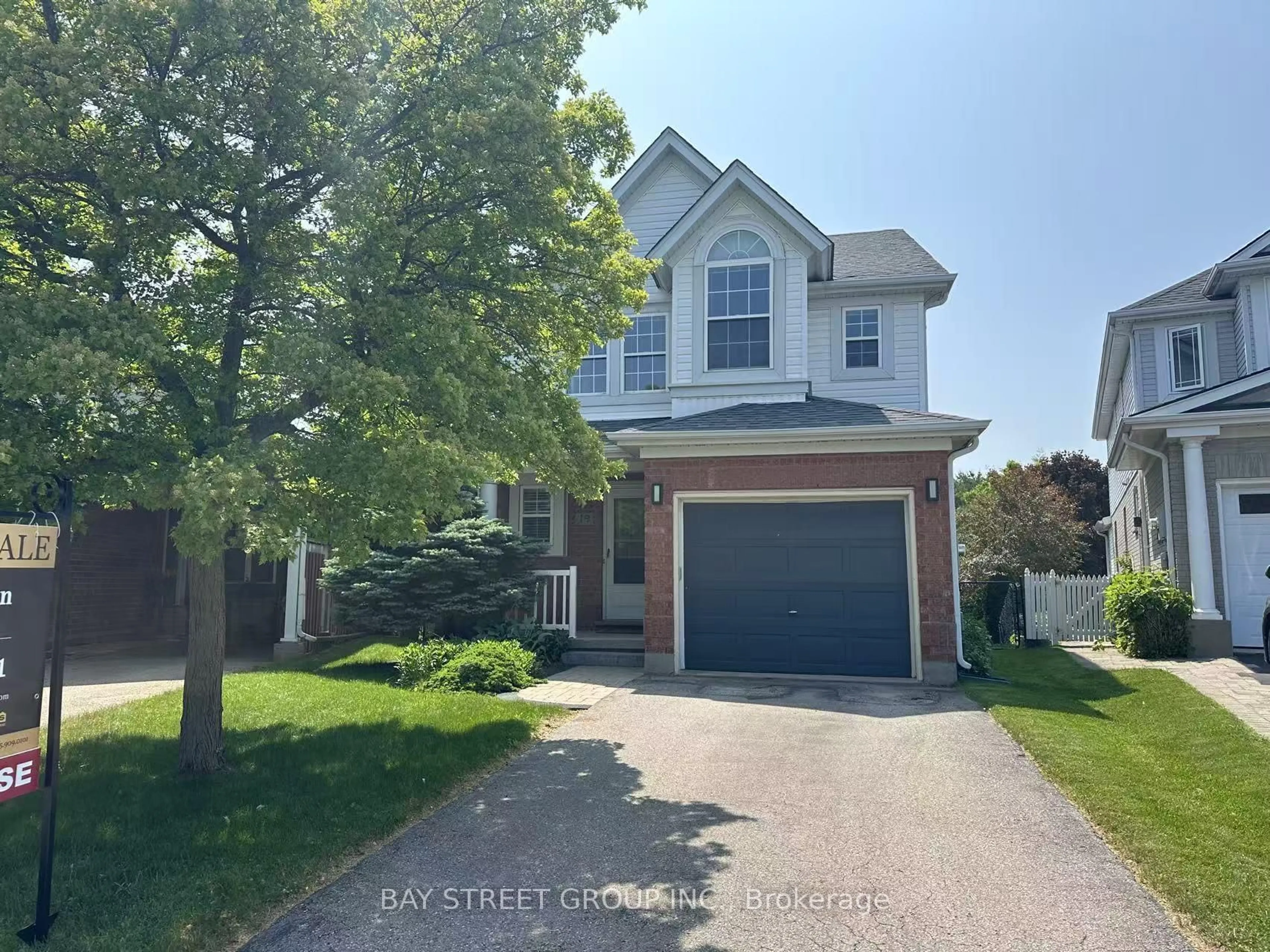 Unknown for 19 Silversmith Crt, Guelph Ontario N1G 5C1