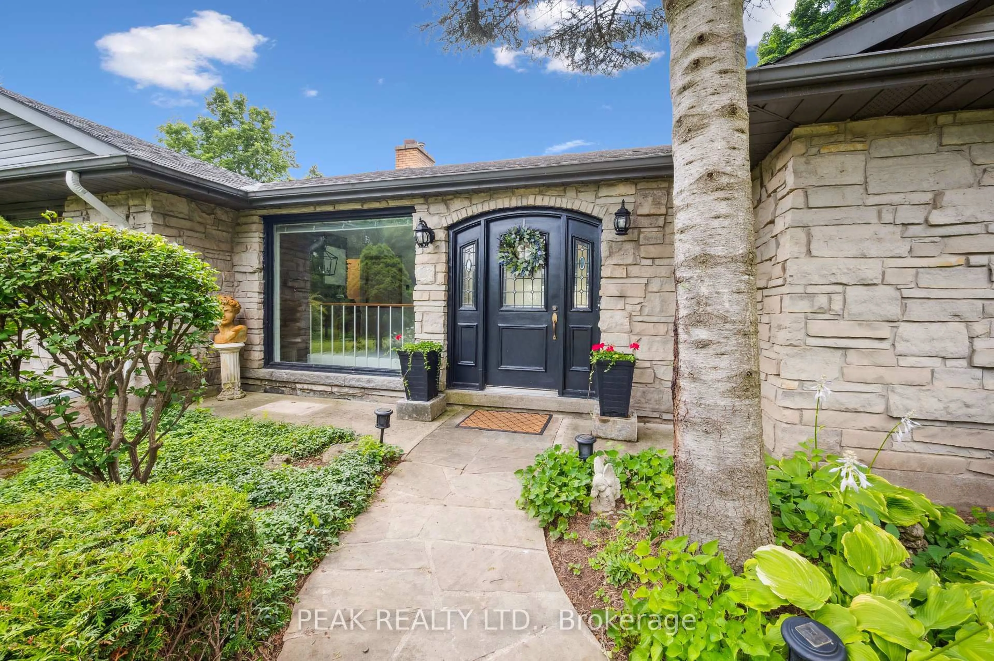 Home with brick exterior material, street for 91 Limerick Dr, Kitchener Ontario N2P 2G9