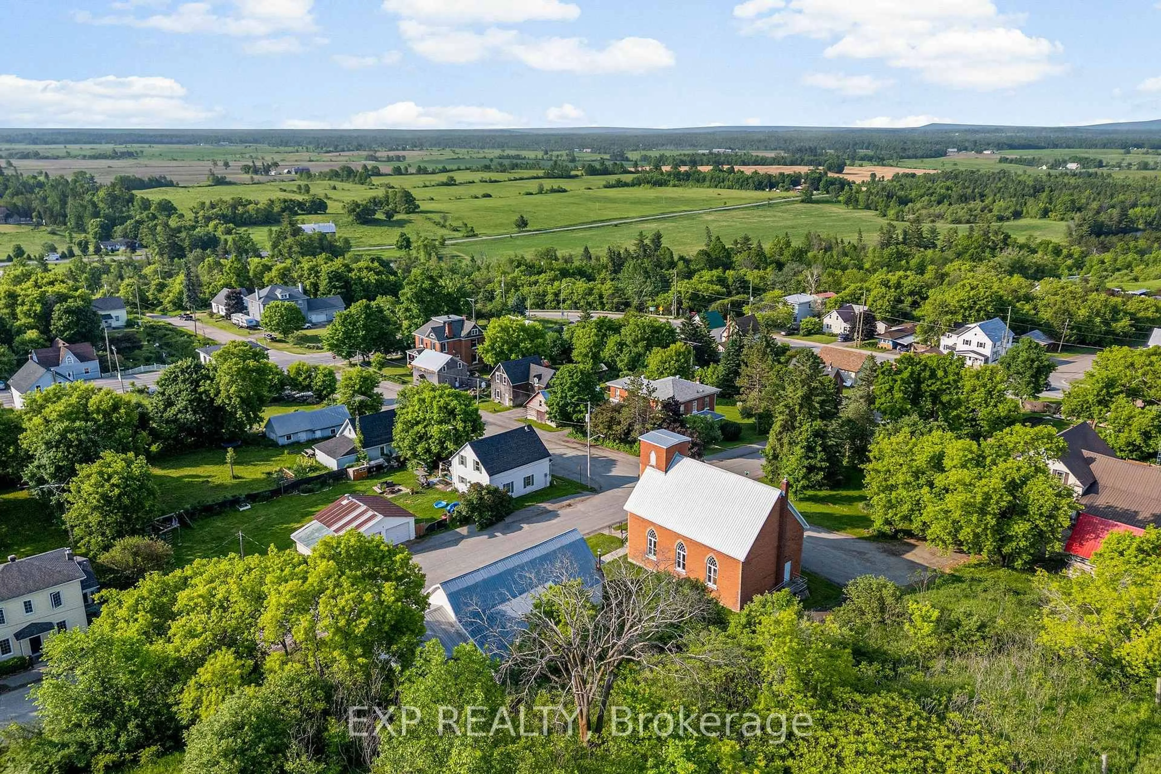 A pic from outside/outdoor area/front of a property/back of a property/a pic from drone, unknown for 64 Malloch St, Douglas Ontario K0J 1S0