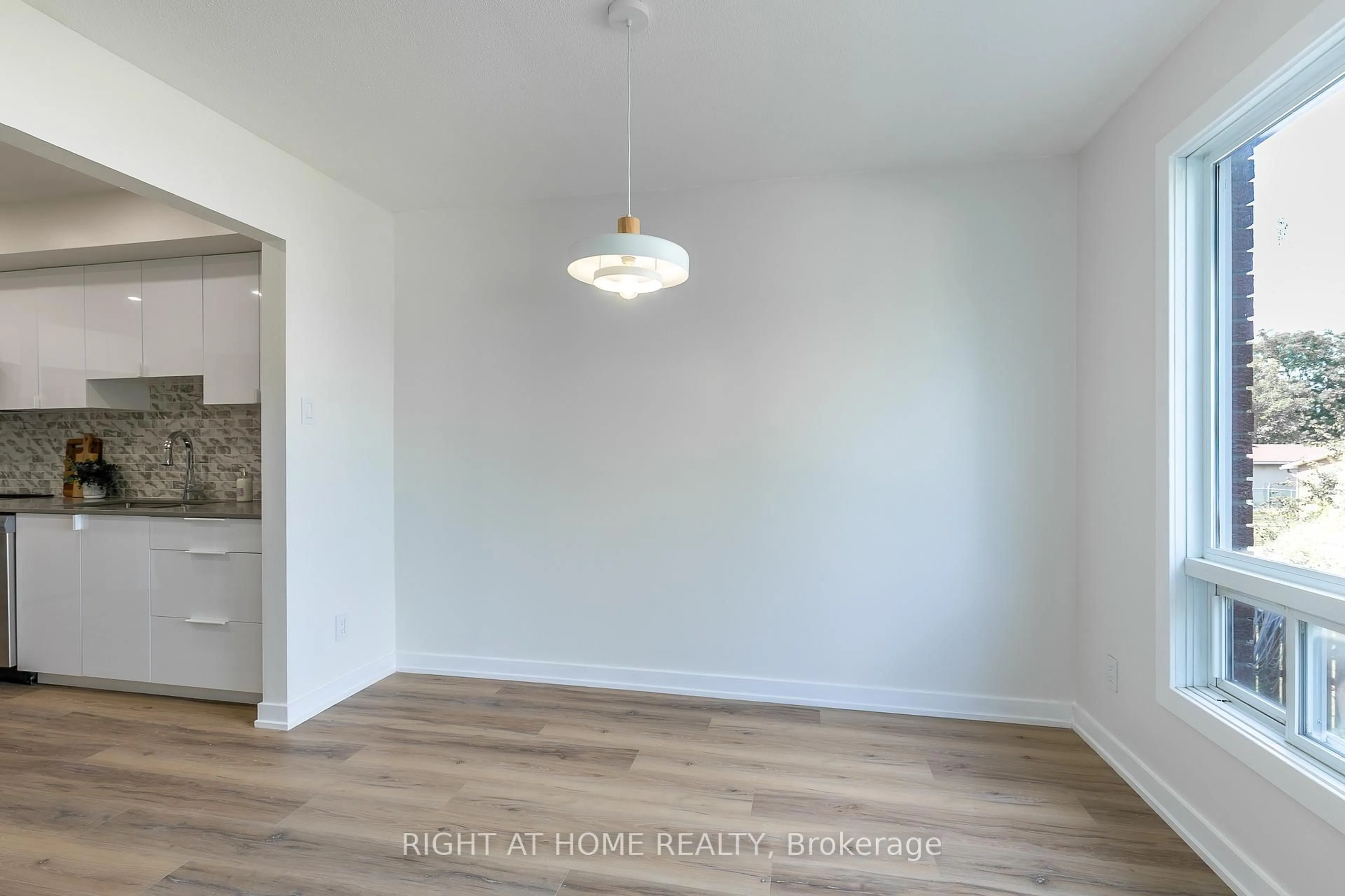 A pic of a room for 2669 Southvale Dr #15, Ottawa Ontario K1B 4V2