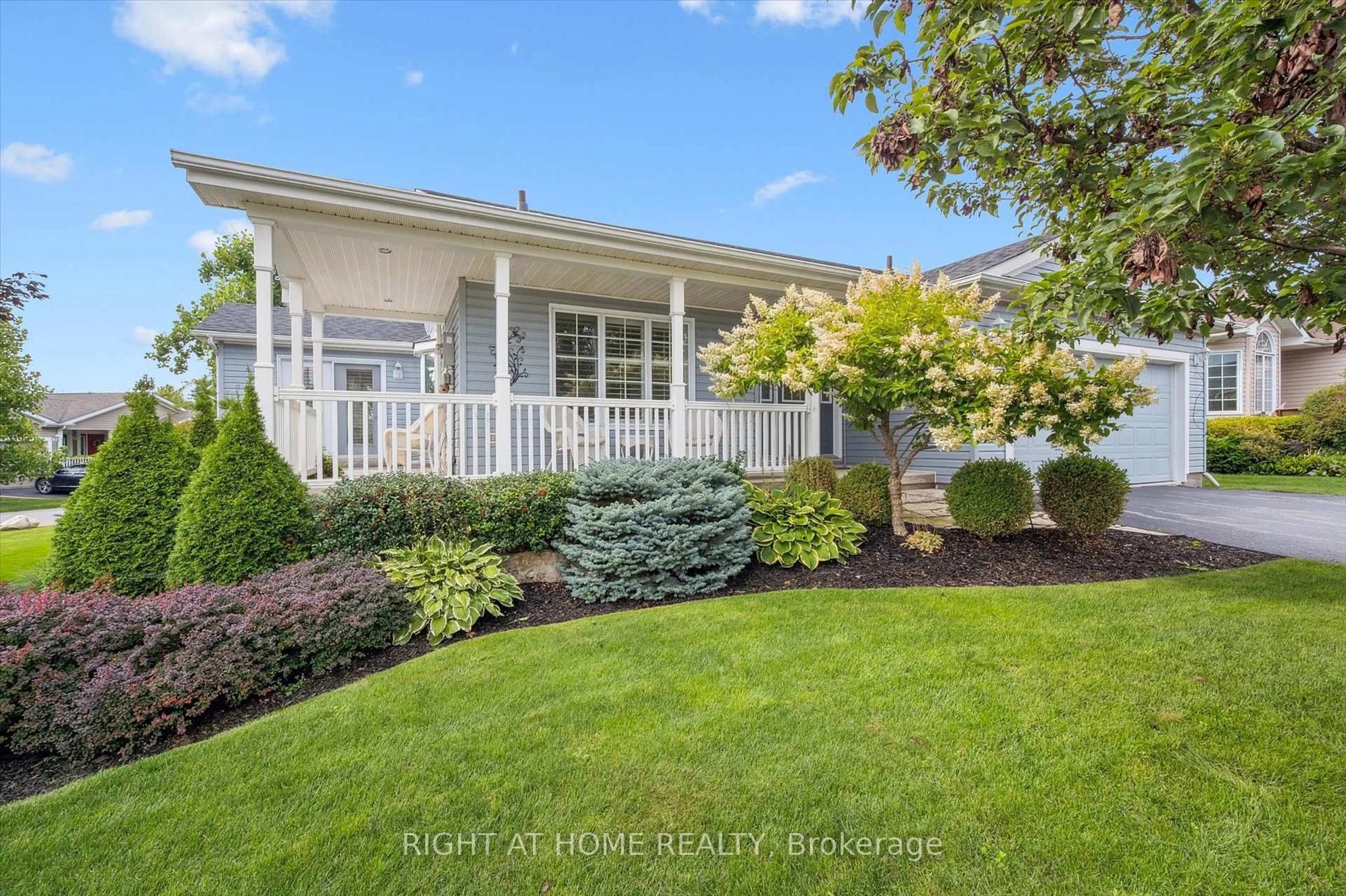 Unknown for 124 Crumlin Lane, Hamilton Ontario L8B 1A5