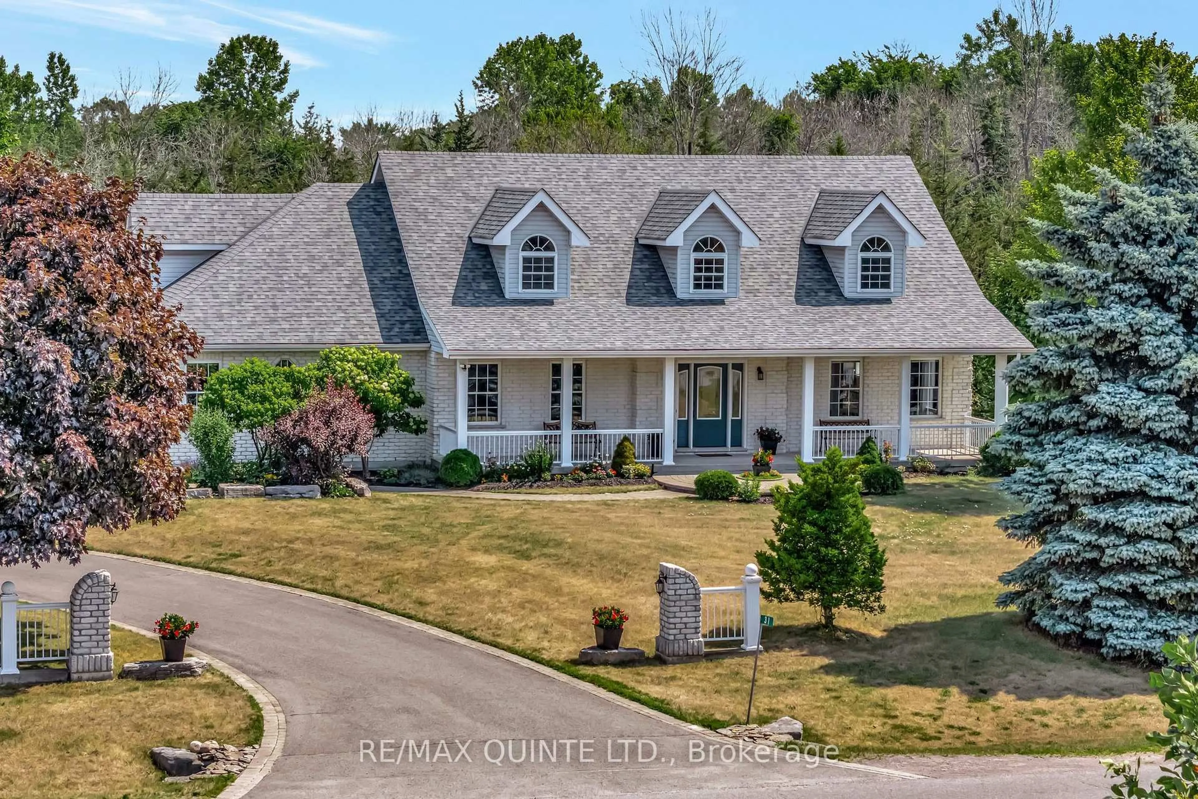 A pic from outside/outdoor area/front of a property/back of a property/a pic from drone, street for 31 Bay Breeze St, Prince Edward County Ontario K8N 0L4