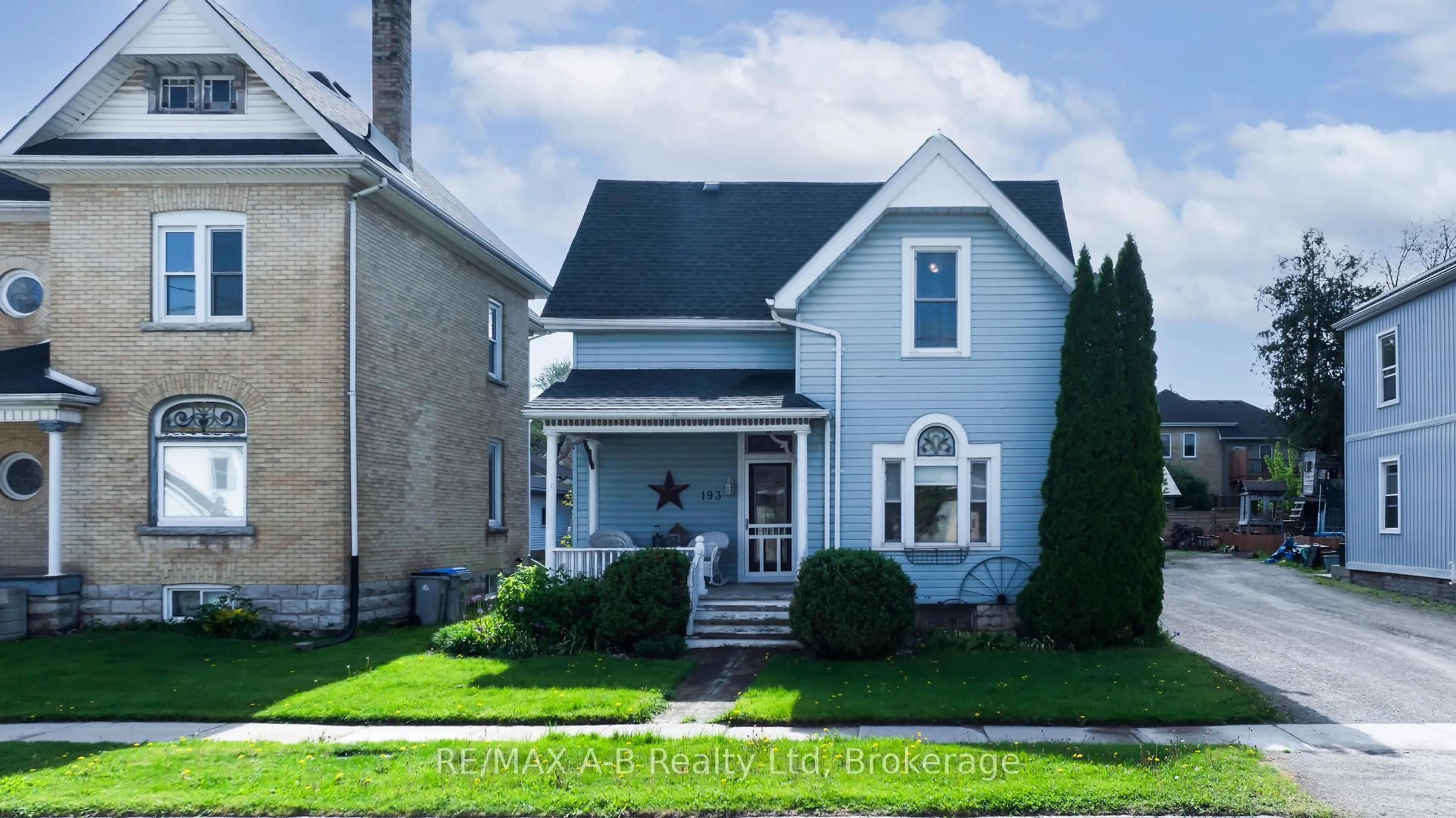 Unknown for 193 Water St, St. Marys Ontario N4X 1A6