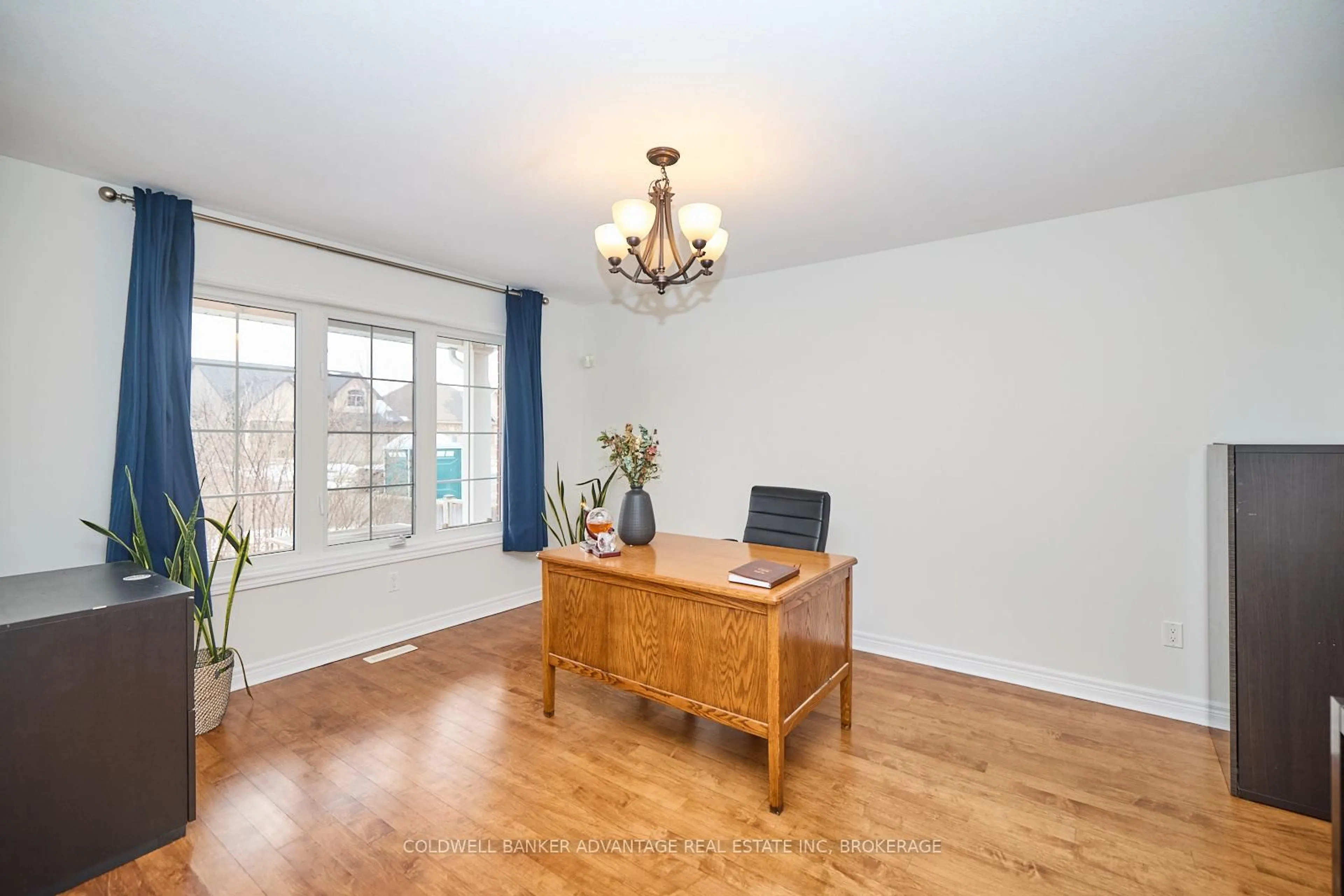 A pic of a room for 116 Clare Ave, Welland Ontario L3C 0B7