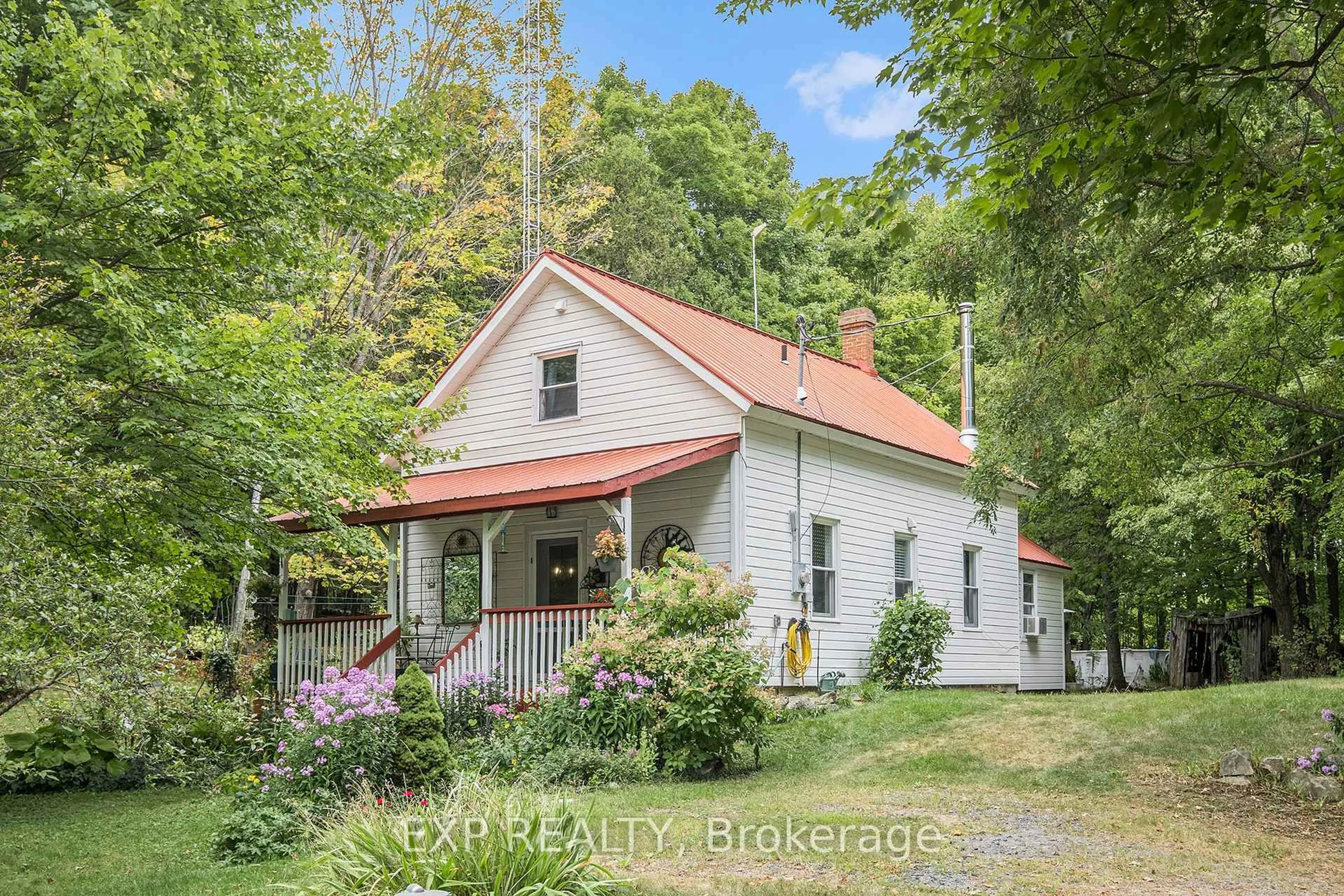 A pic from outside/outdoor area/front of a property/back of a property/a pic from drone, street for 2357 Rosetta Rd, Lanark Ontario K0G 1K0