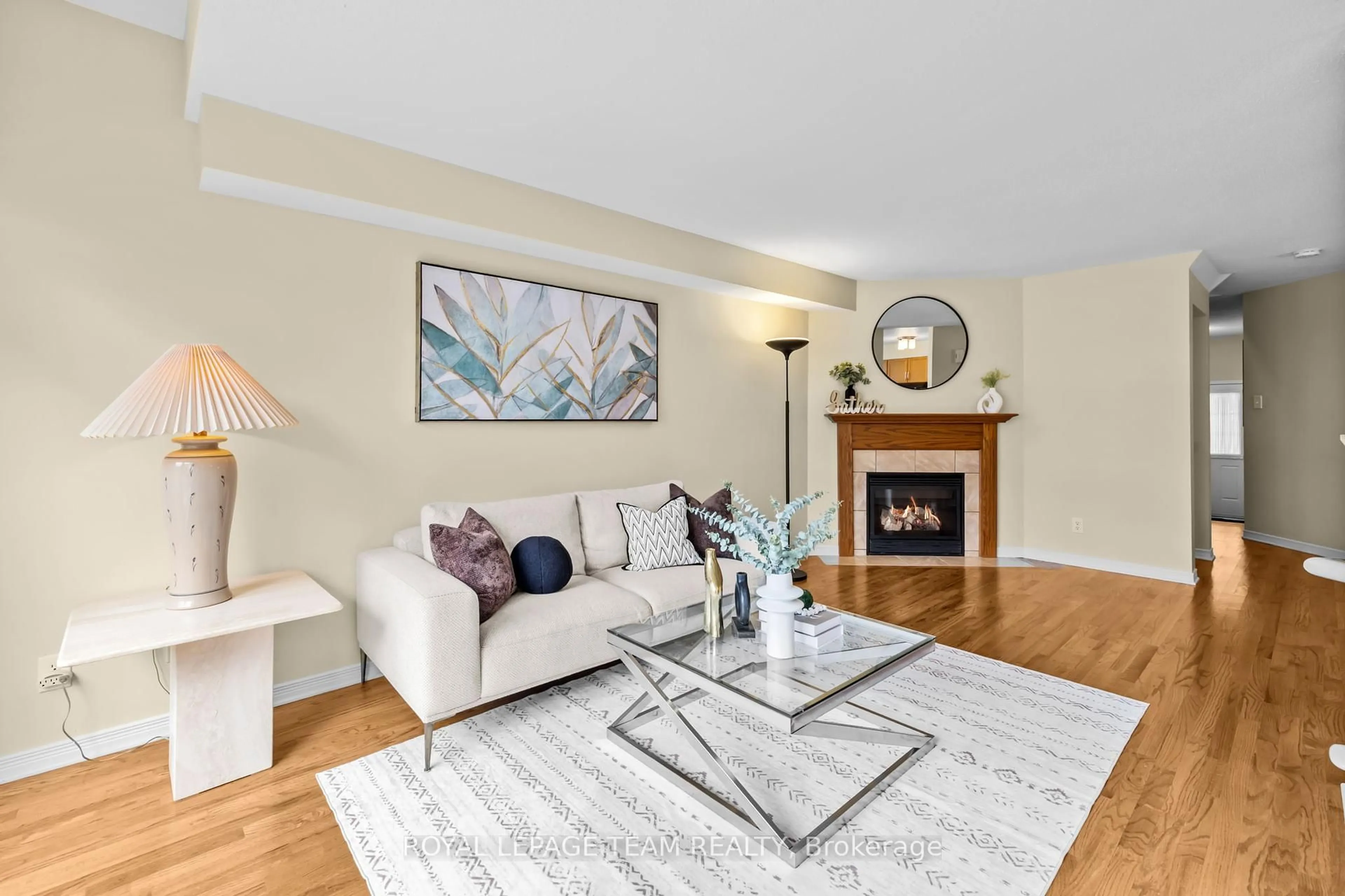 Living room with furniture, unknown for 105 Romina St, Ottawa Ontario K2S 0H8