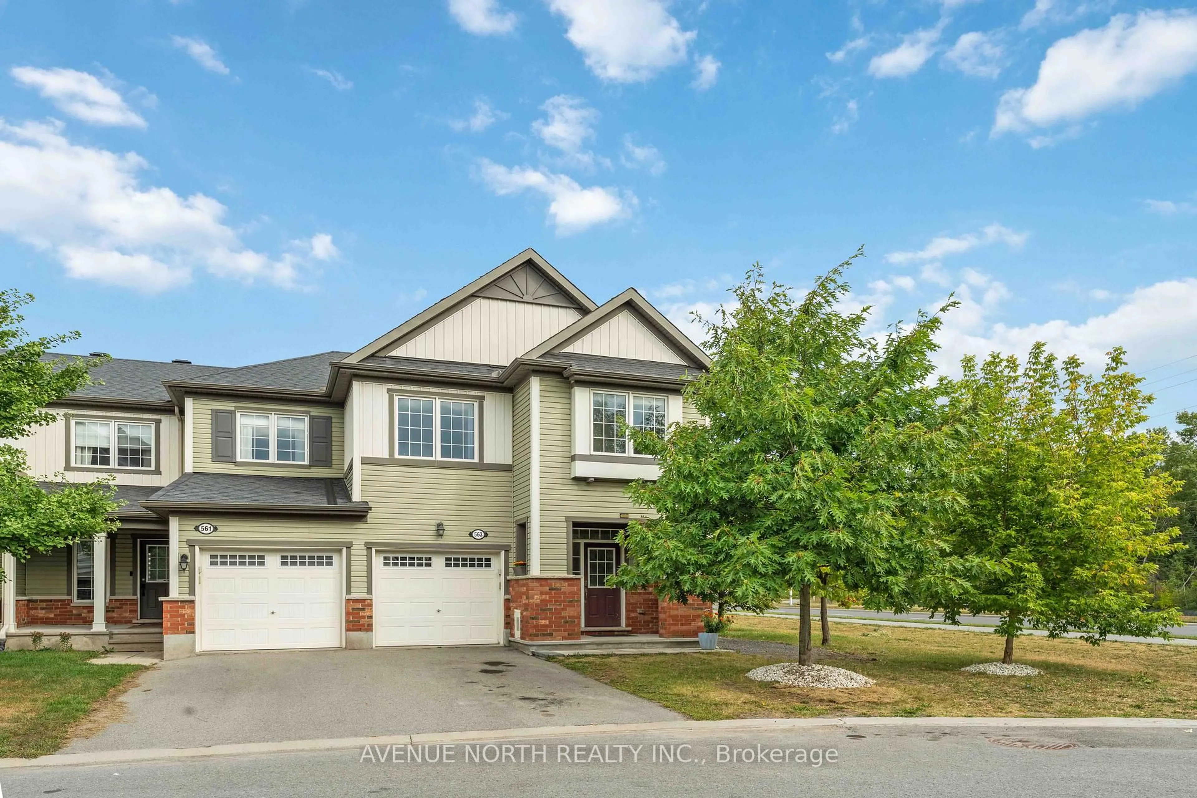 Unknown for 563 Foxlight Circ, Ottawa Ontario K2M 0L9