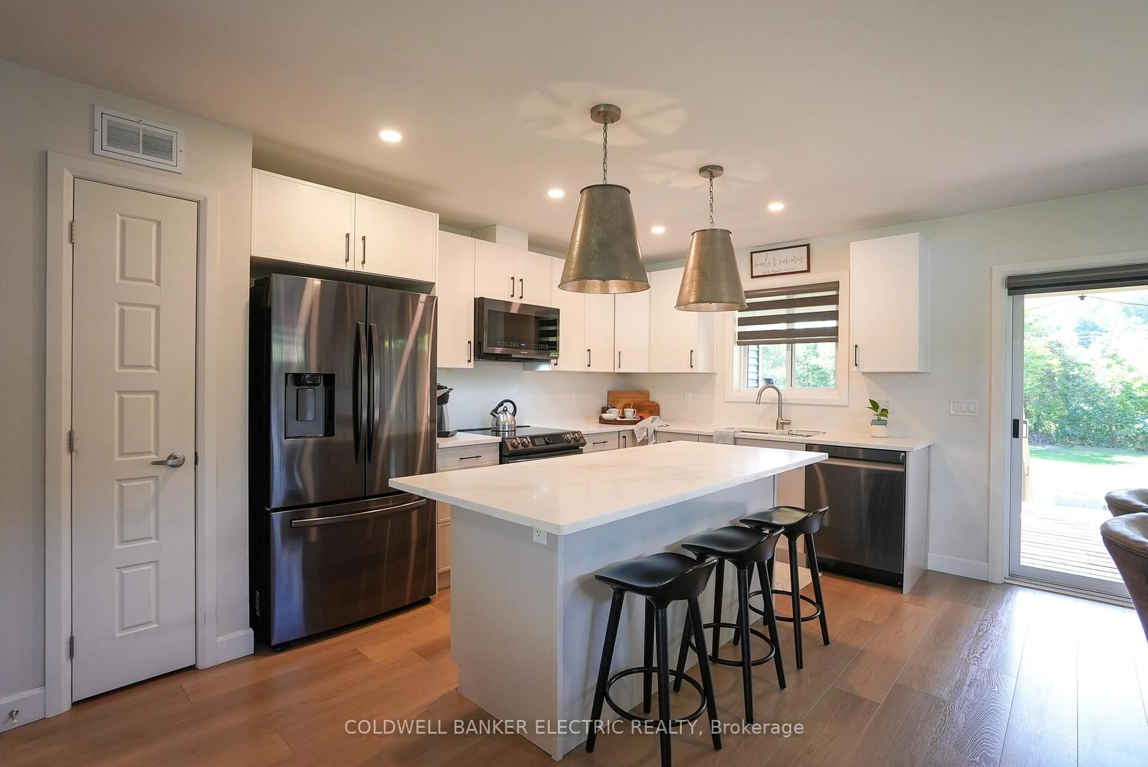 Open concept kitchen, unknown for 706 Percy Boom Rd, Trent Hills Ontario K0L 1L0