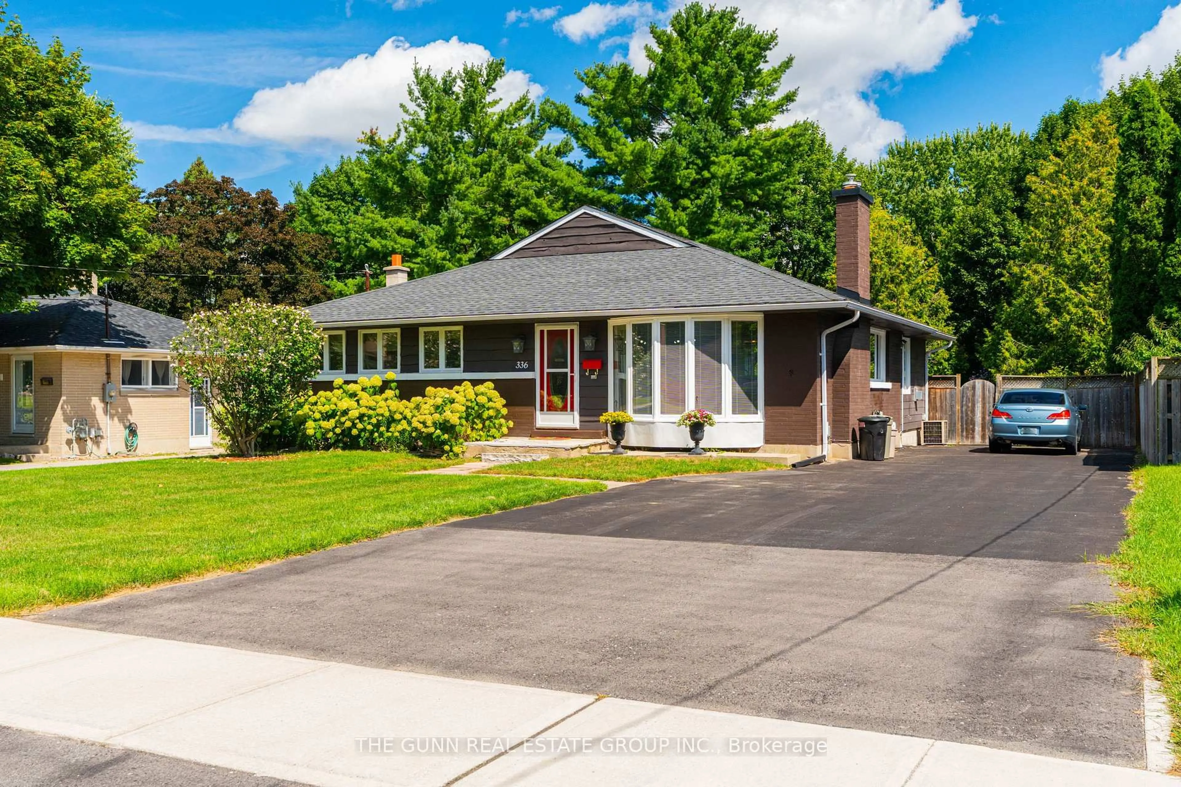 Home with vinyl exterior material, street for 336 Griffith St, London South Ontario N6K 2R9