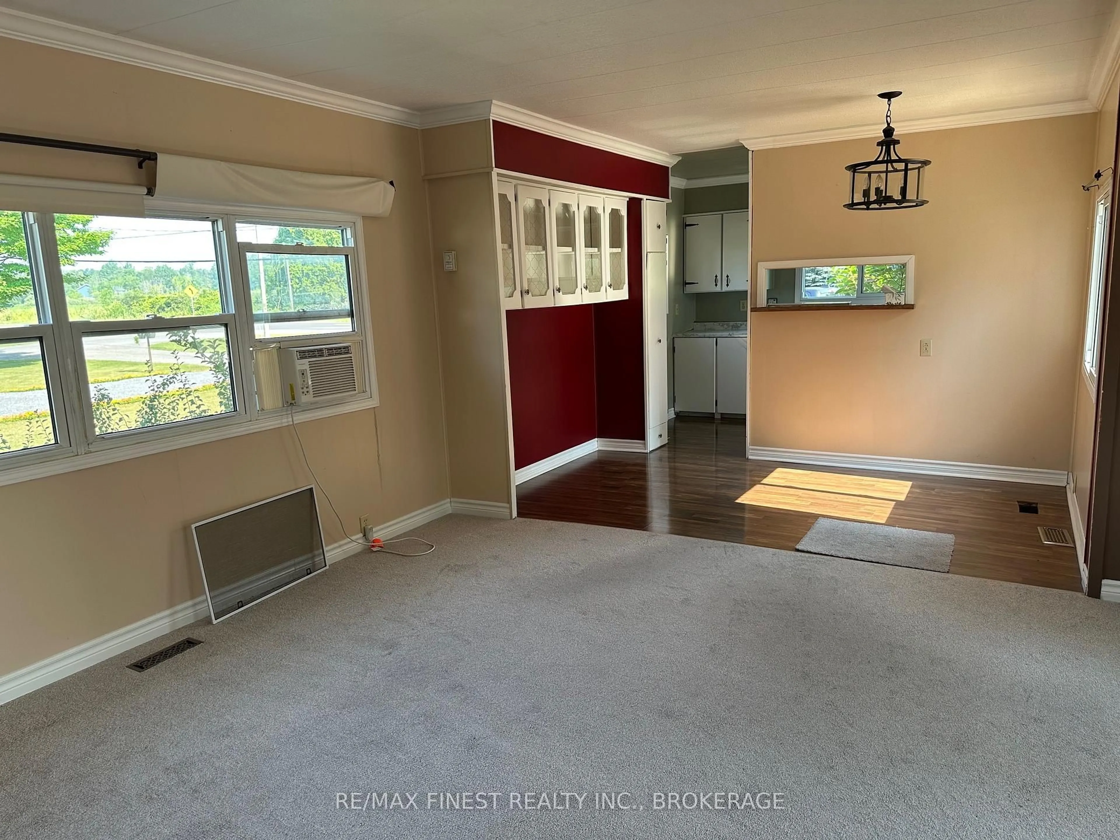 A pic of a room for 4425 Front St, Verona Ontario K0H 2W0