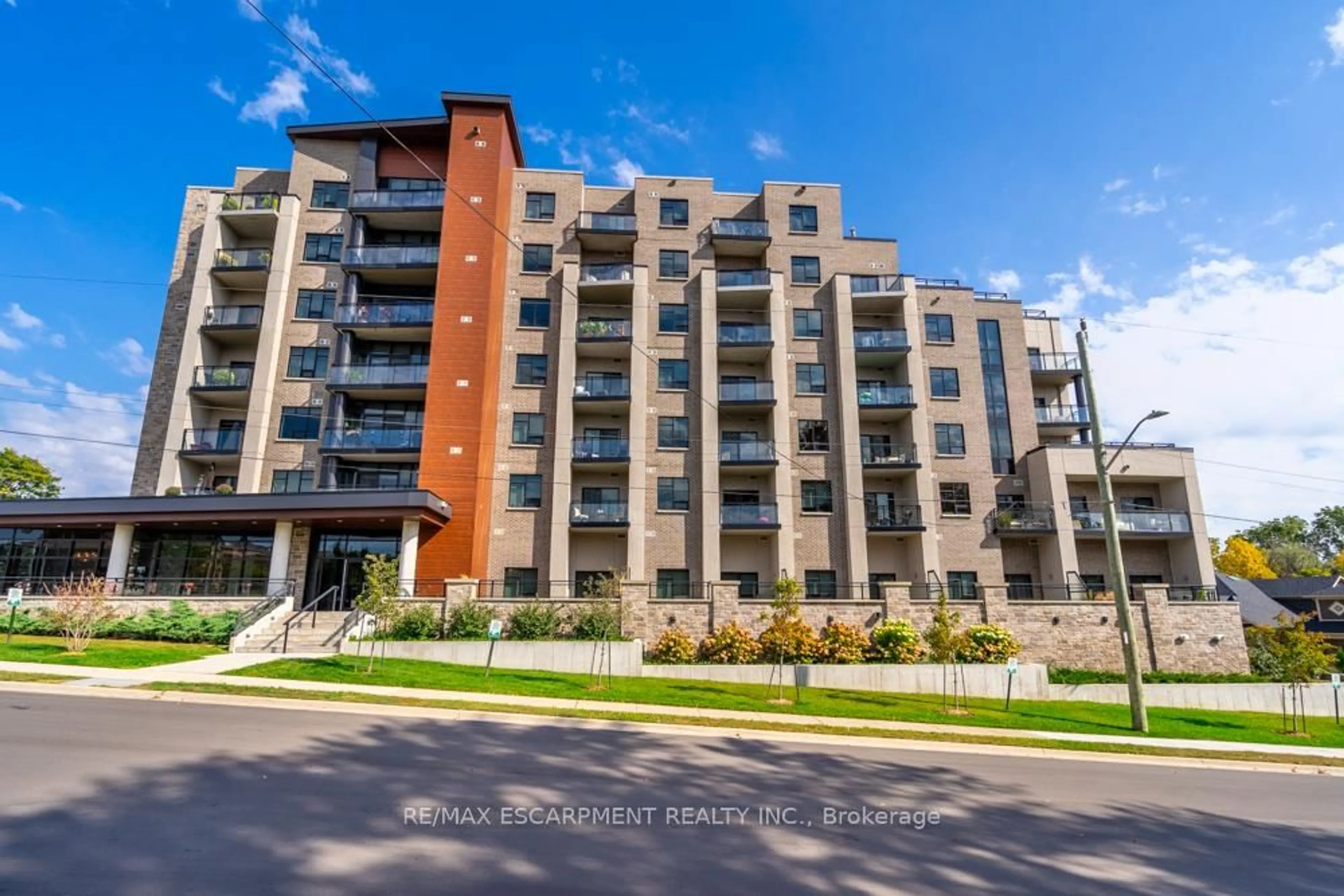 Unknown for 30 Hamilton St #213, Hamilton Ontario L8B 1V8