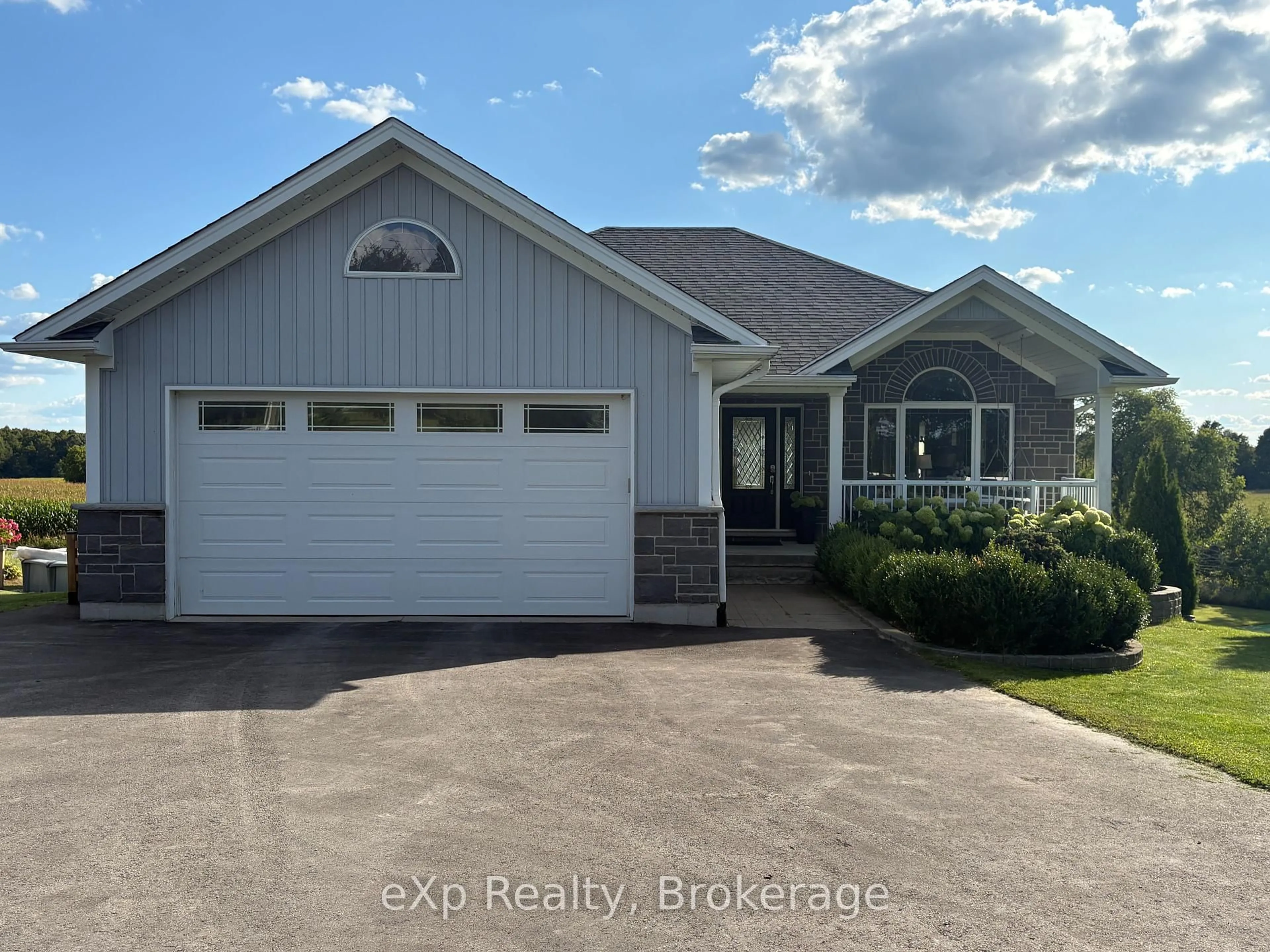 Home with vinyl exterior material, water/lake/river/ocean view for 343850 North Line, West Grey Ontario N0C 1K0