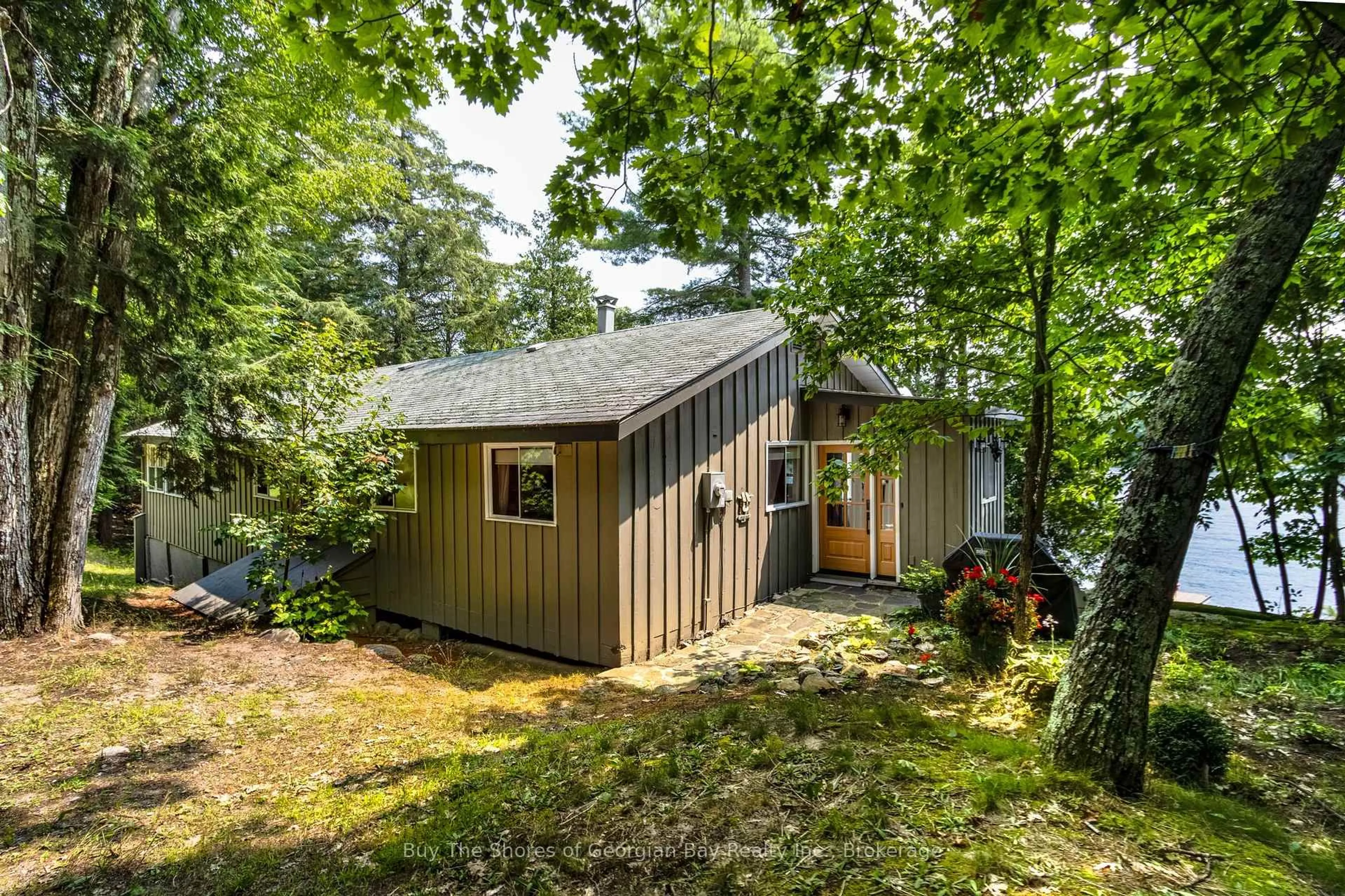 Shed for 2133 Harrison Tr, Georgian Bay Ontario P0C 1H0
