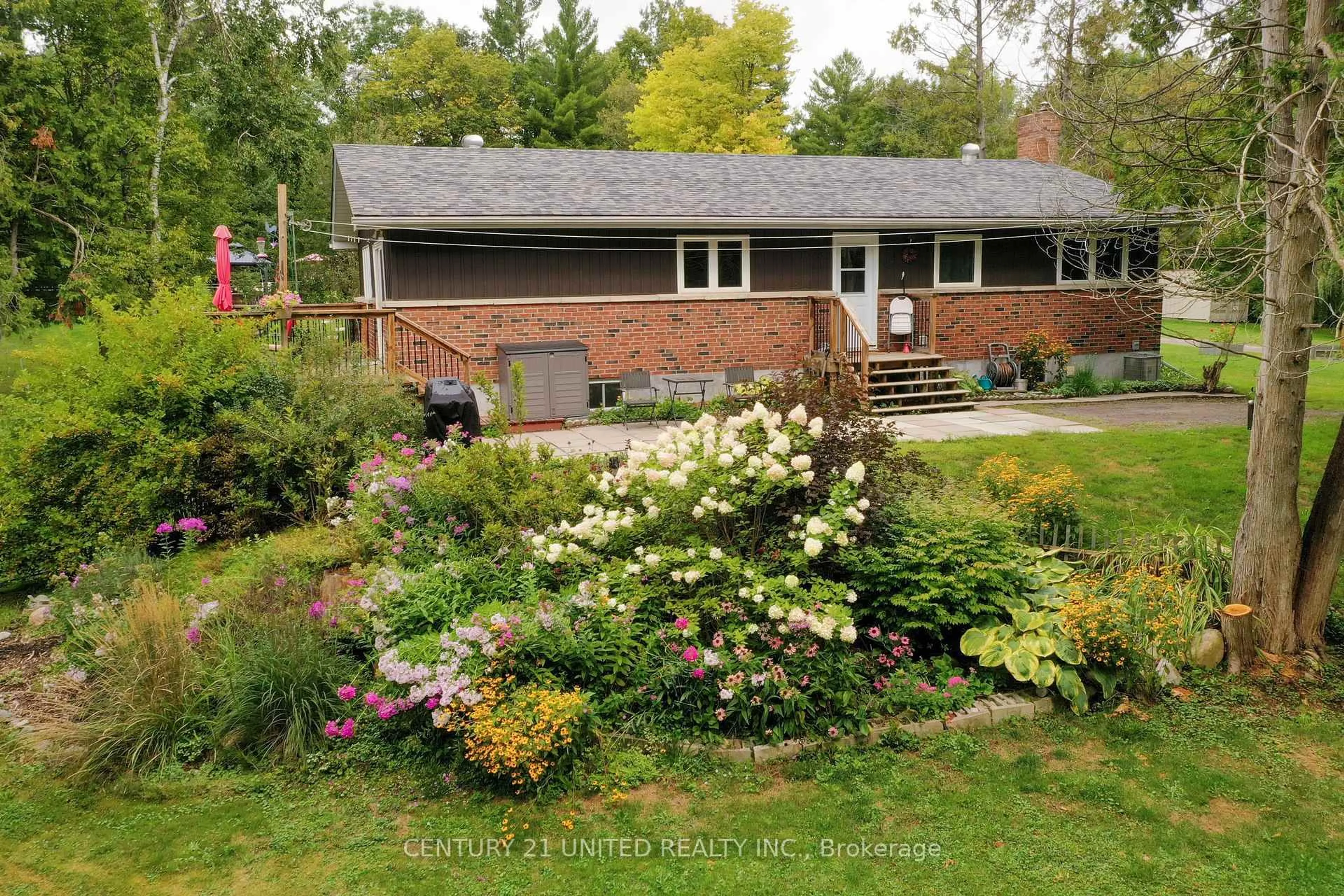 A pic from outside/outdoor area/front of a property/back of a property/a pic from drone, street for 50 Brights Lane, Trent Hills Ontario K0L 1L0