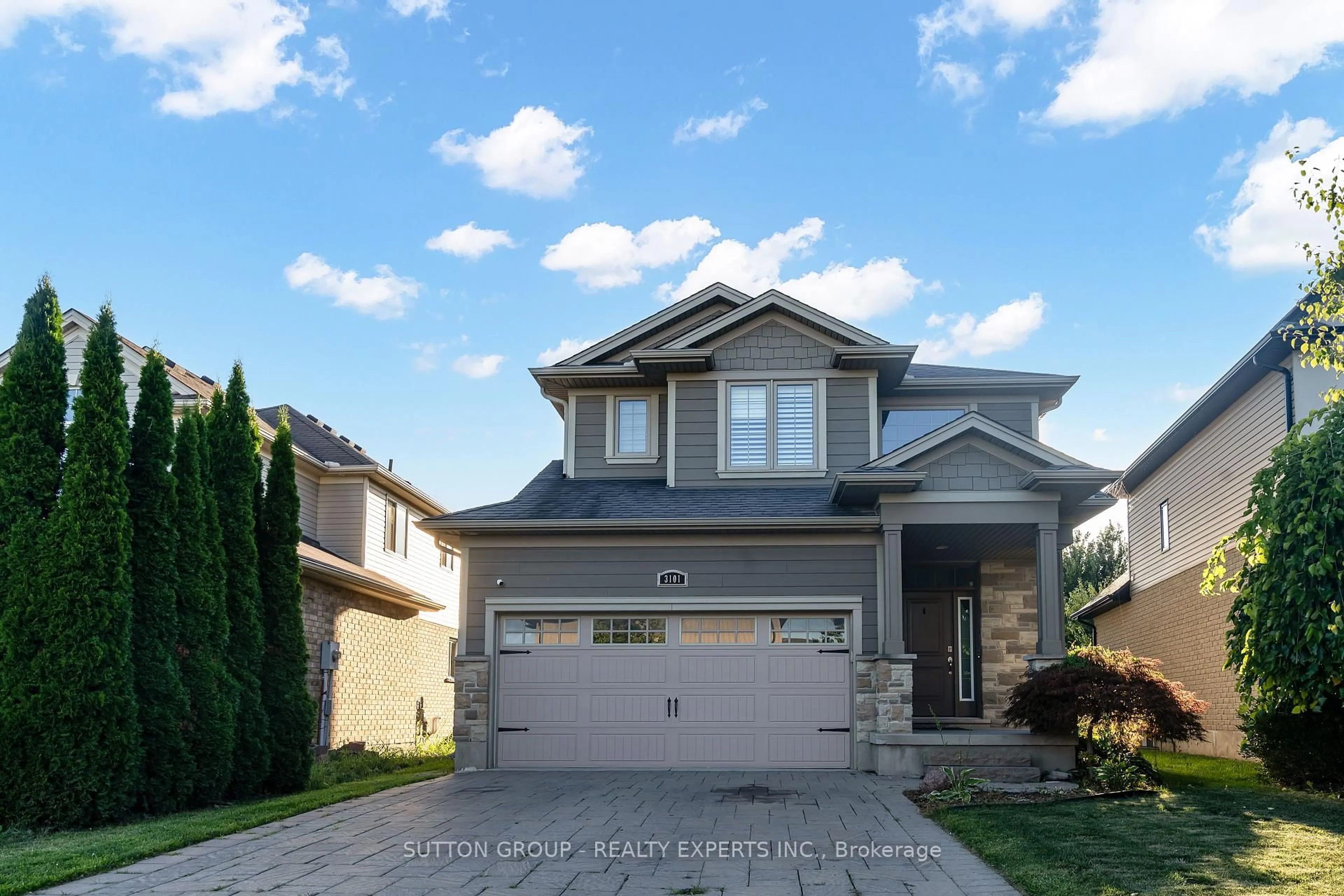 Home with vinyl exterior material, street for 3101 Pomeroy Lane, London South Ontario N6P 0B6