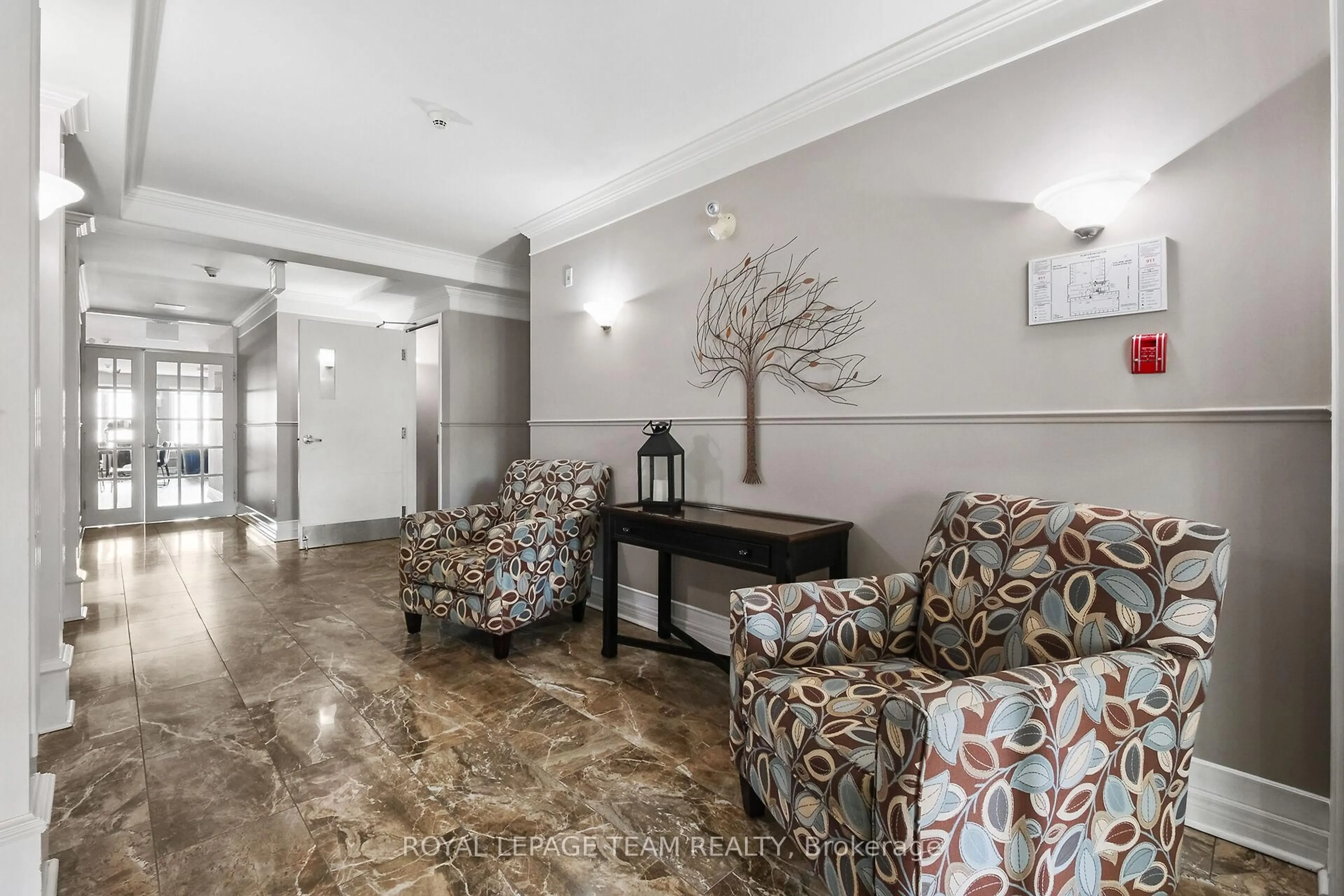 Lobby for 136 Edwards St #503, Clarence-Rockland Ontario K4K 1T5