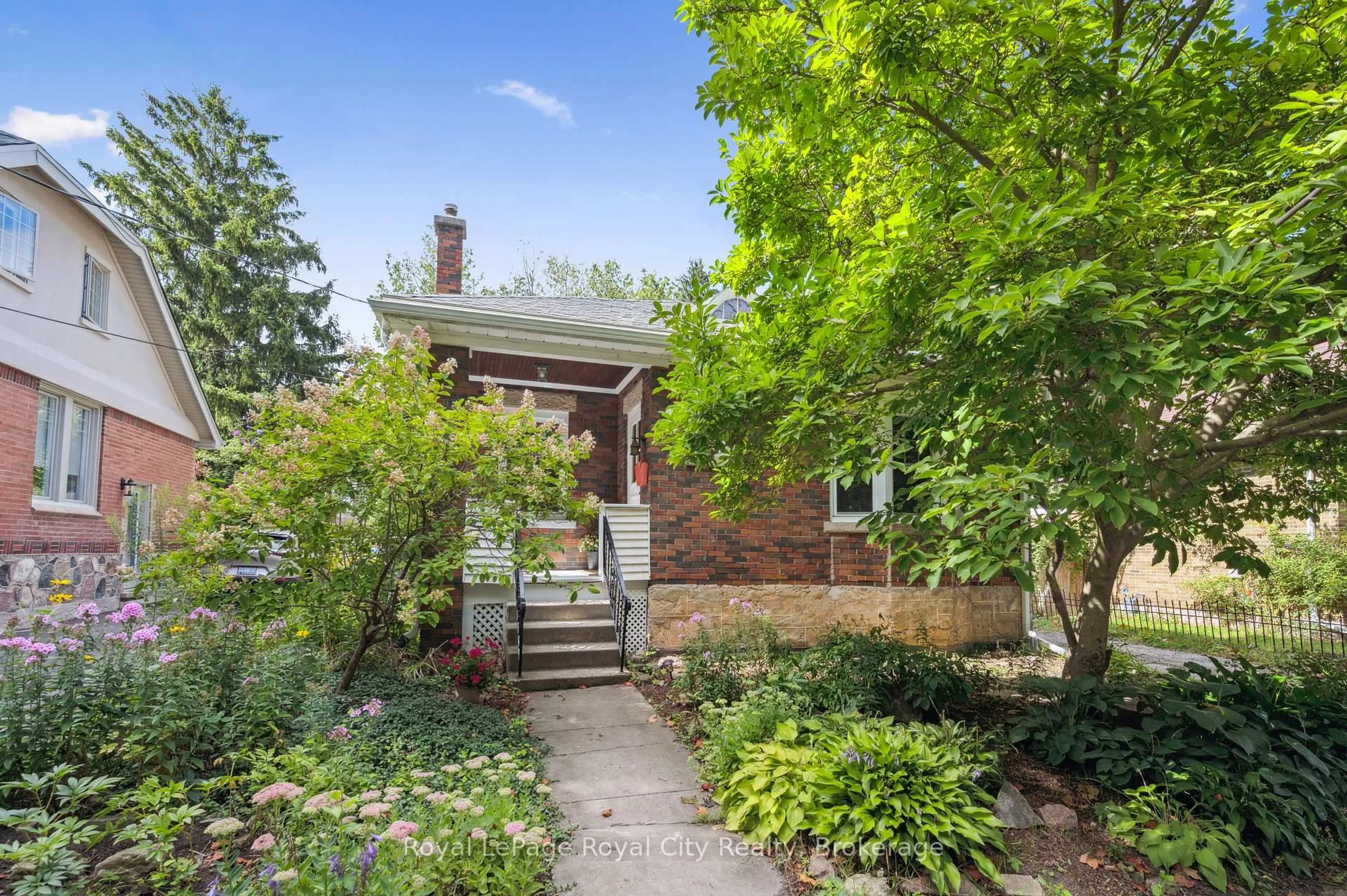 Home with brick exterior material, street for 21 James St, Guelph Ontario N1G 1E3