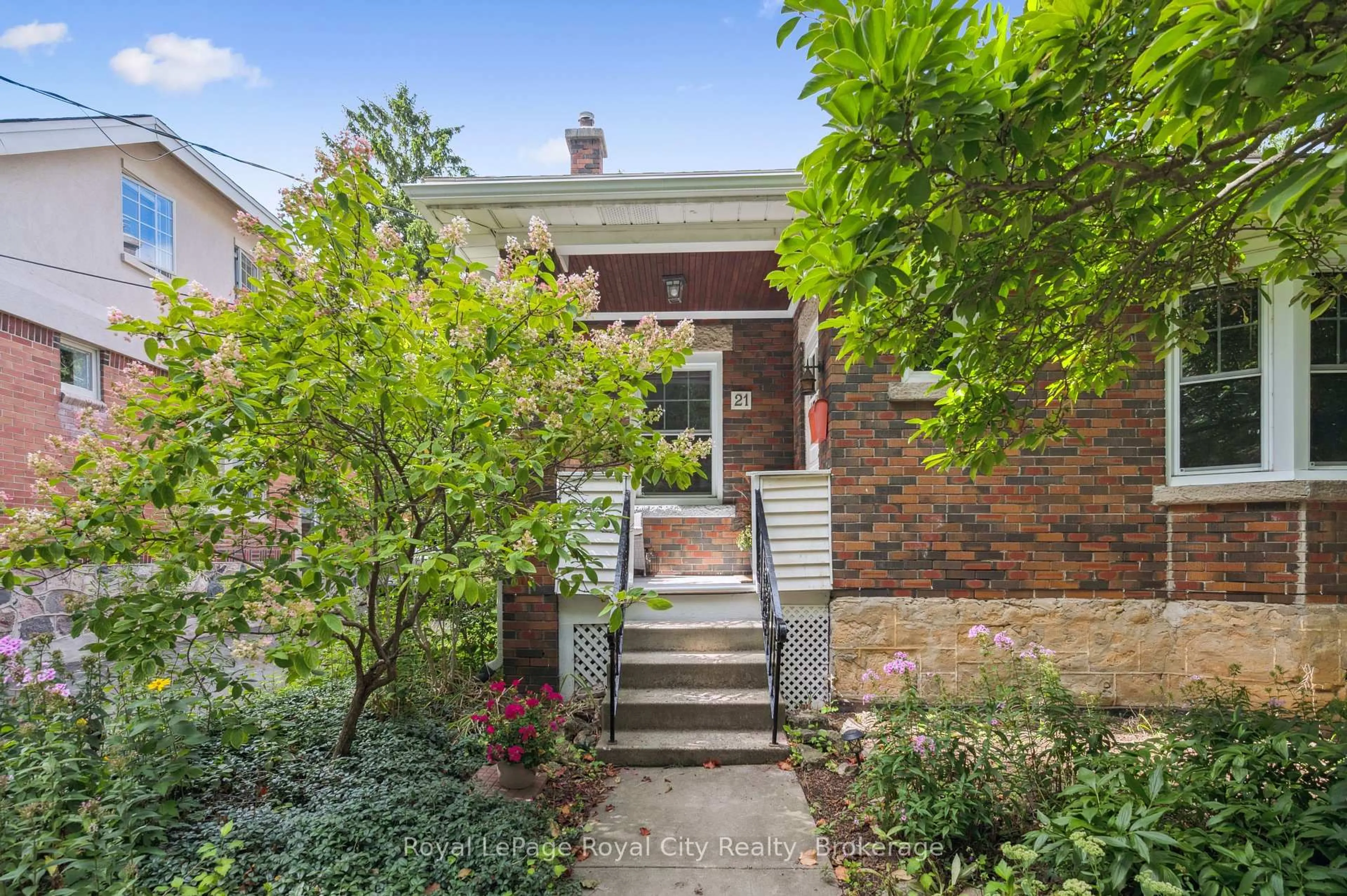 Home with brick exterior material, street for 21 James St, Guelph Ontario N1G 1E3