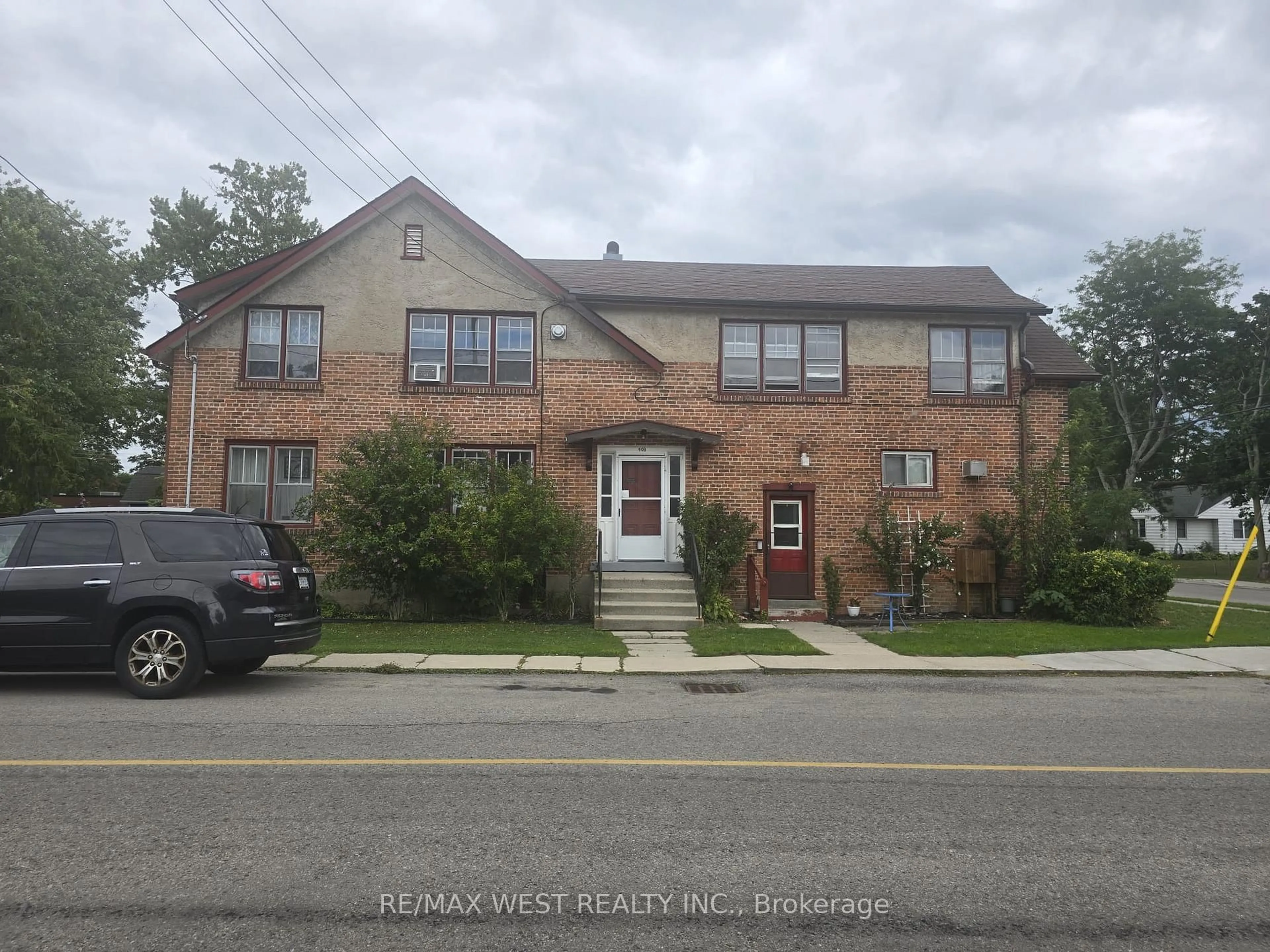 Unknown for 243 Alder St, Haldimand Ontario N1A 1R3