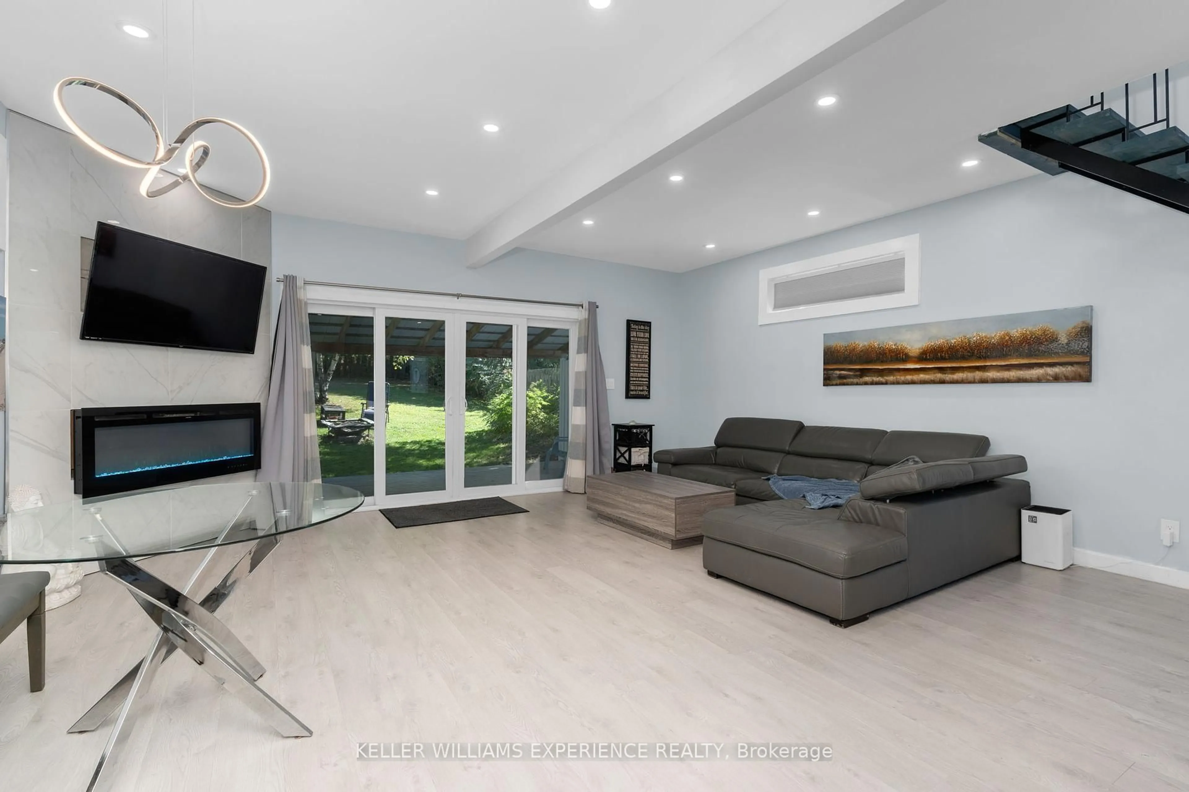 Living room with furniture, unknown for 14 North Fetterly St, Huntsville Ontario P1H 1K8