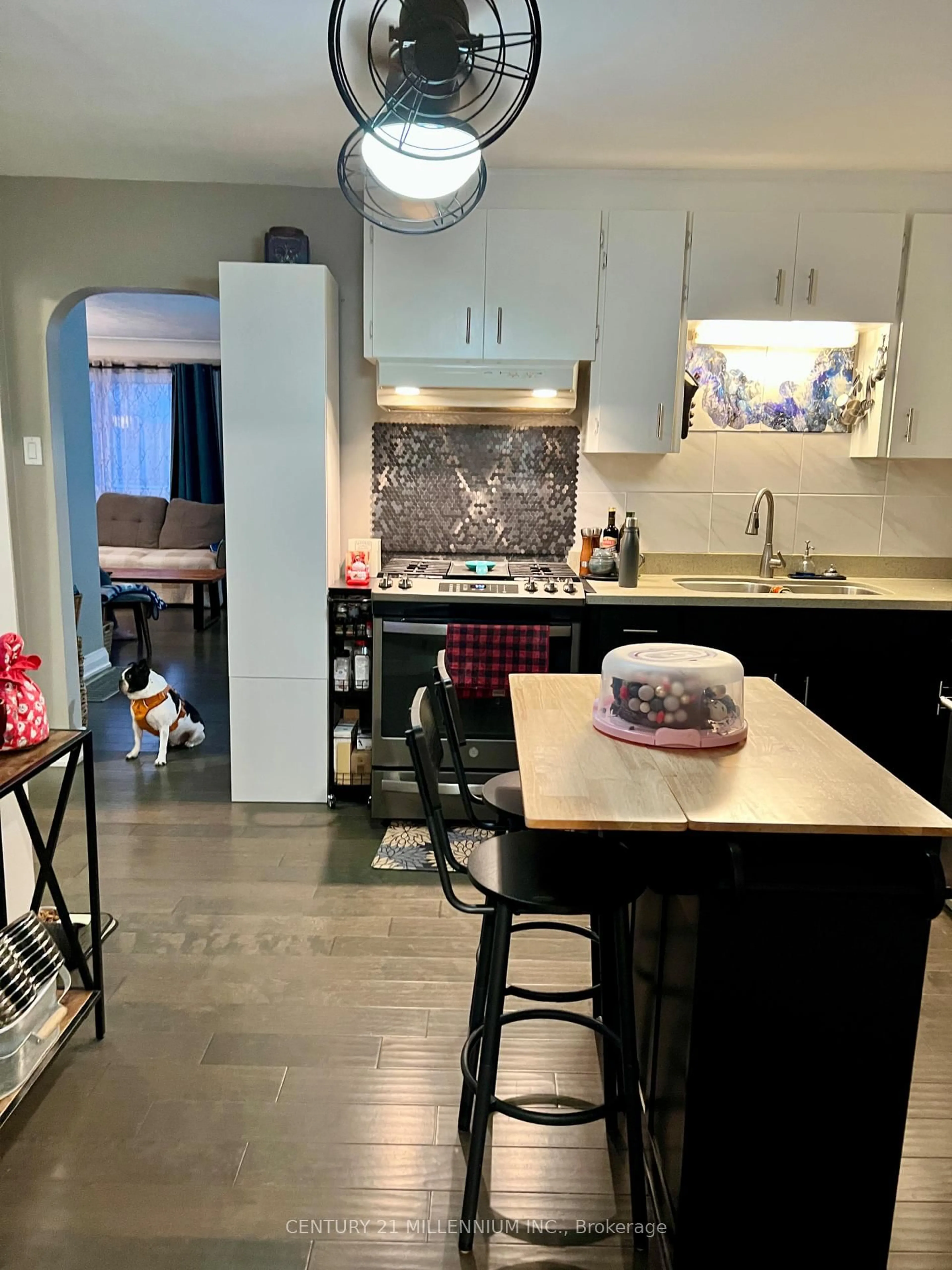Open concept kitchen, ceramic/tile floor for 74 Pinelands Ave, Hamilton Ontario L8E 3A9