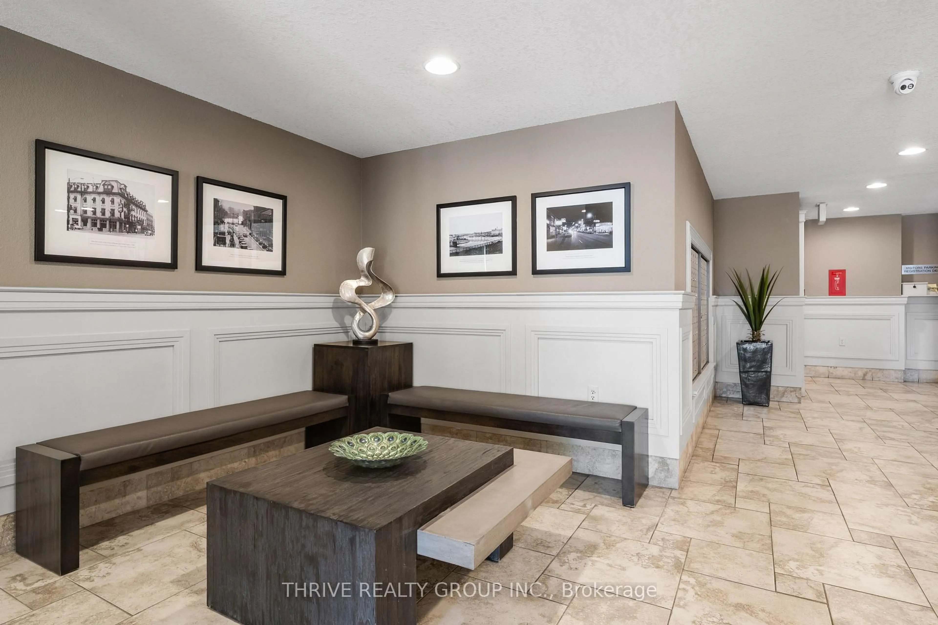 Unknown for 250 Pall Mall St #407, London East Ontario N6A 6K3