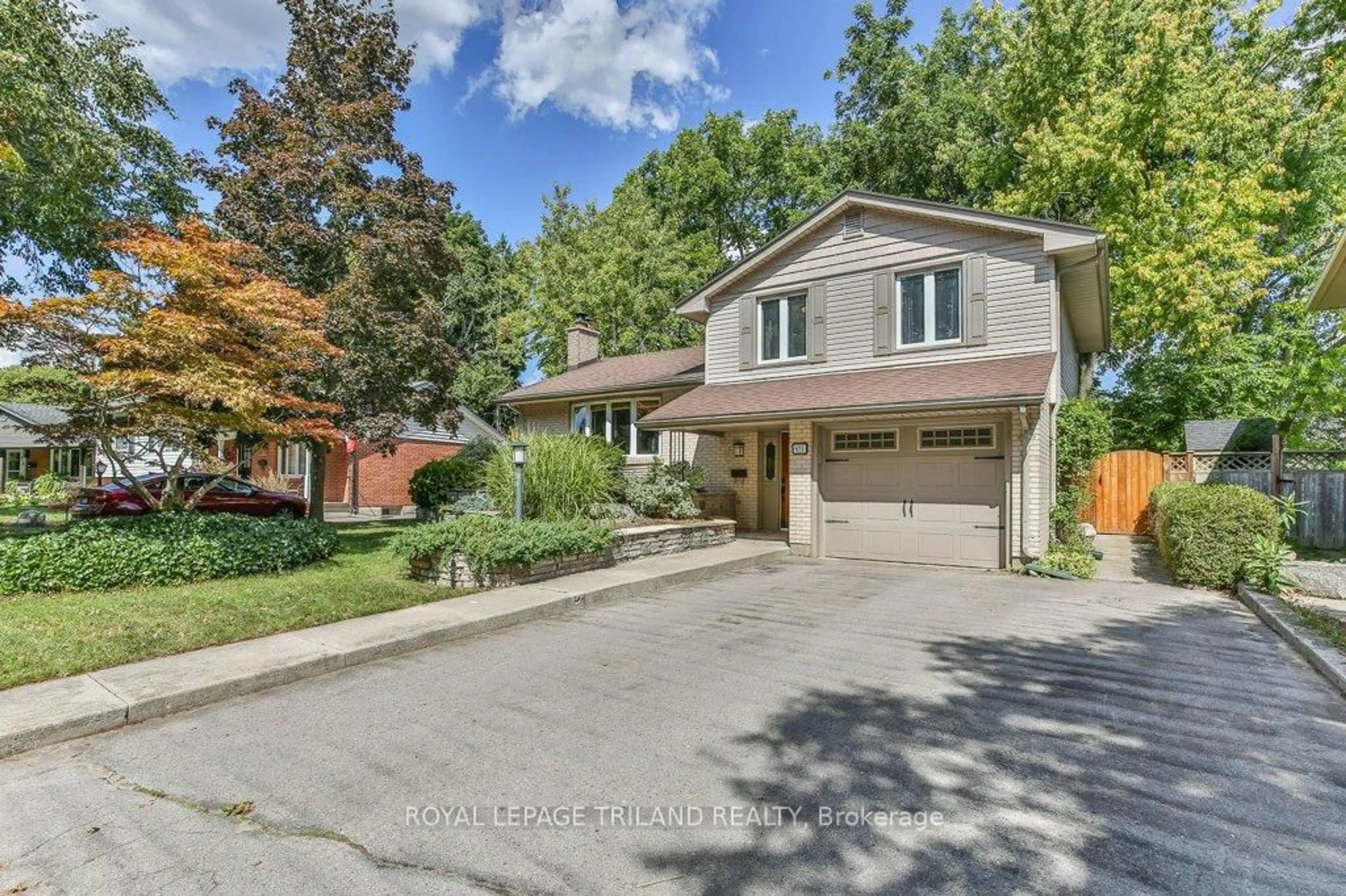 Home with brick exterior material, street for 671 GLENGYLE Cres, London North Ontario N5X 1X8