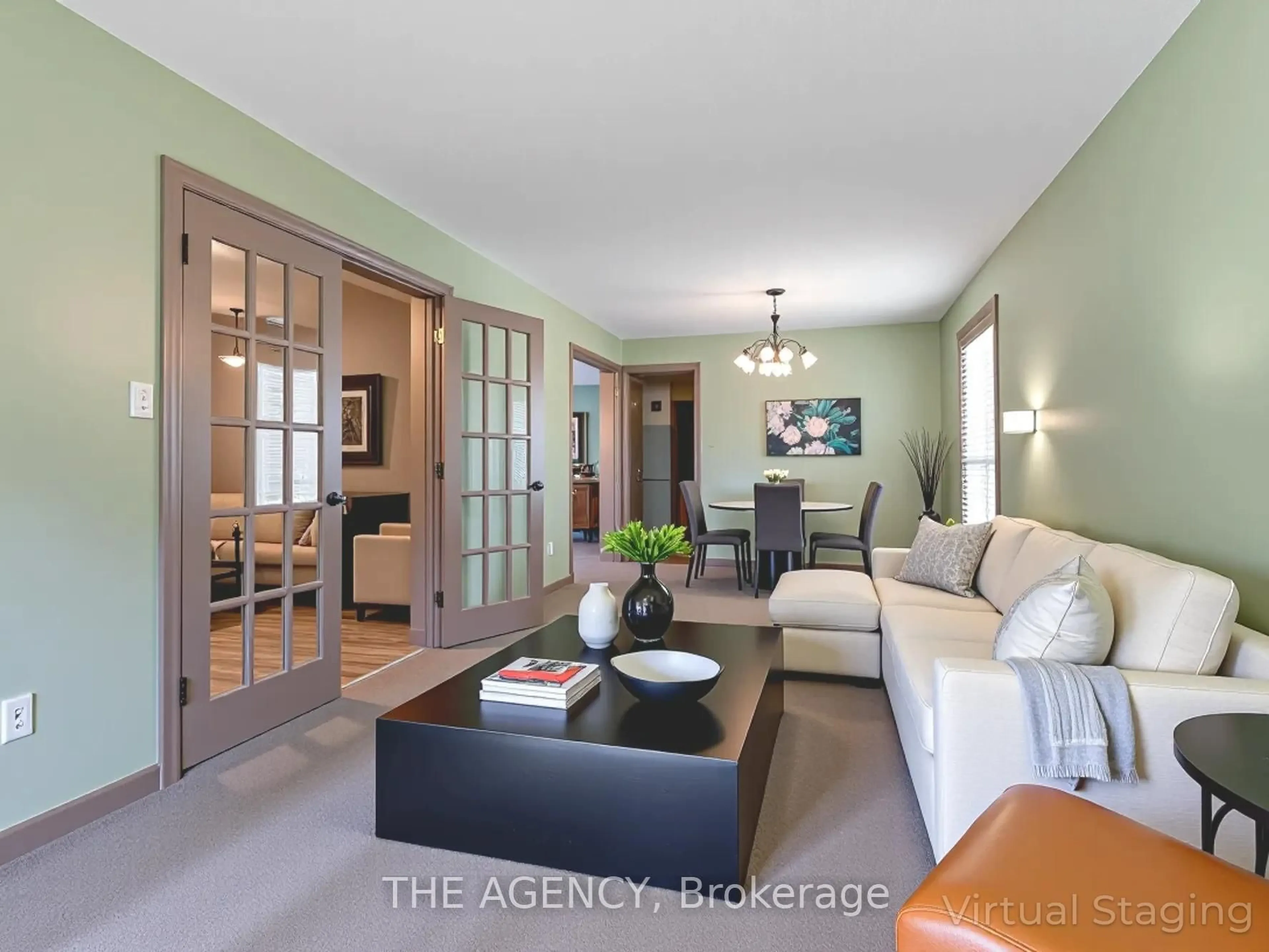 Living room with furniture, unknown for 106 Spruceside Cres, Pelham Ontario L0S 1E0