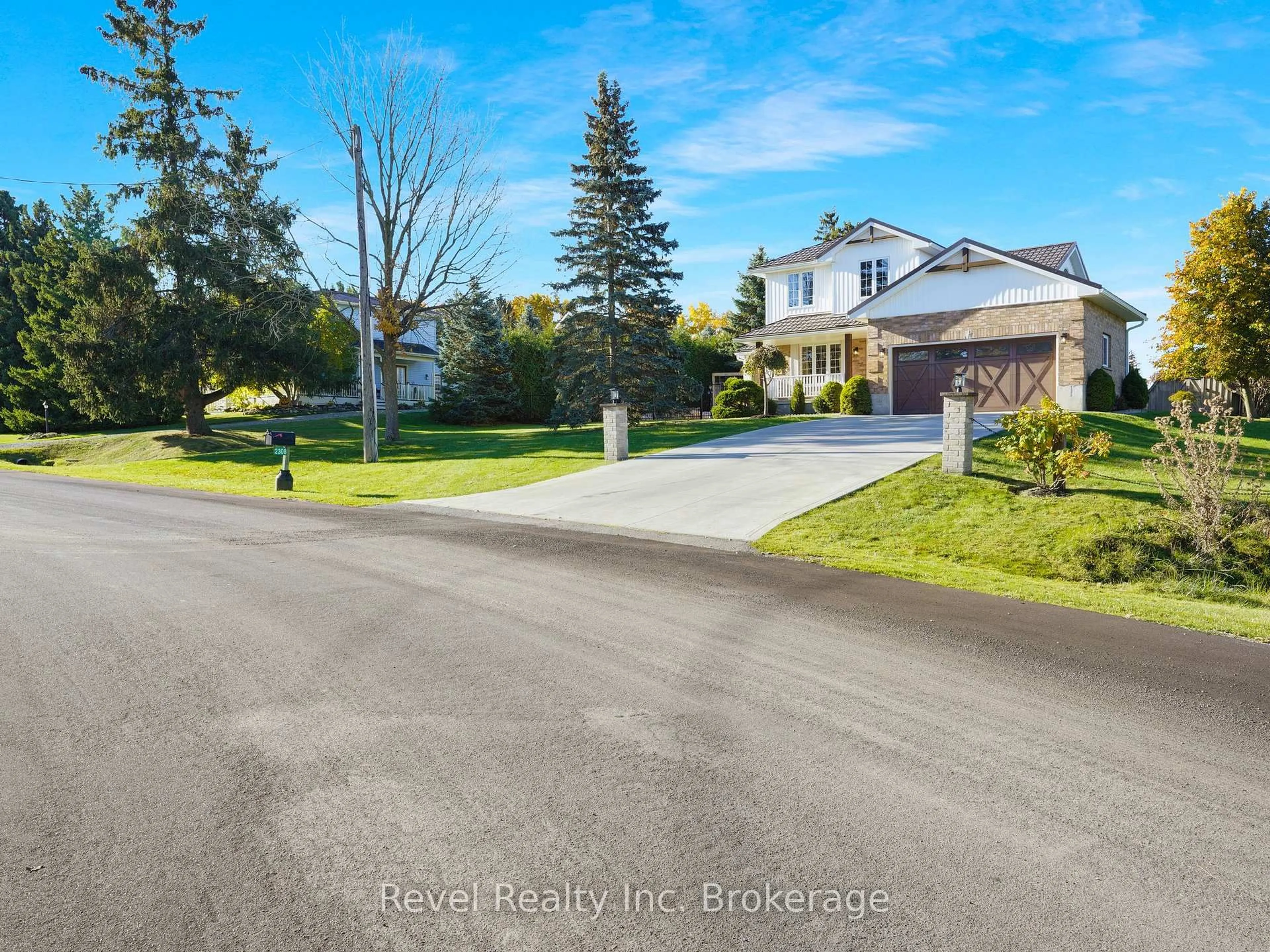 A pic from outside/outdoor area/front of a property/back of a property/a pic from drone, street for 2308 WALKER Rd, Wilmot Ontario N3A 1N2