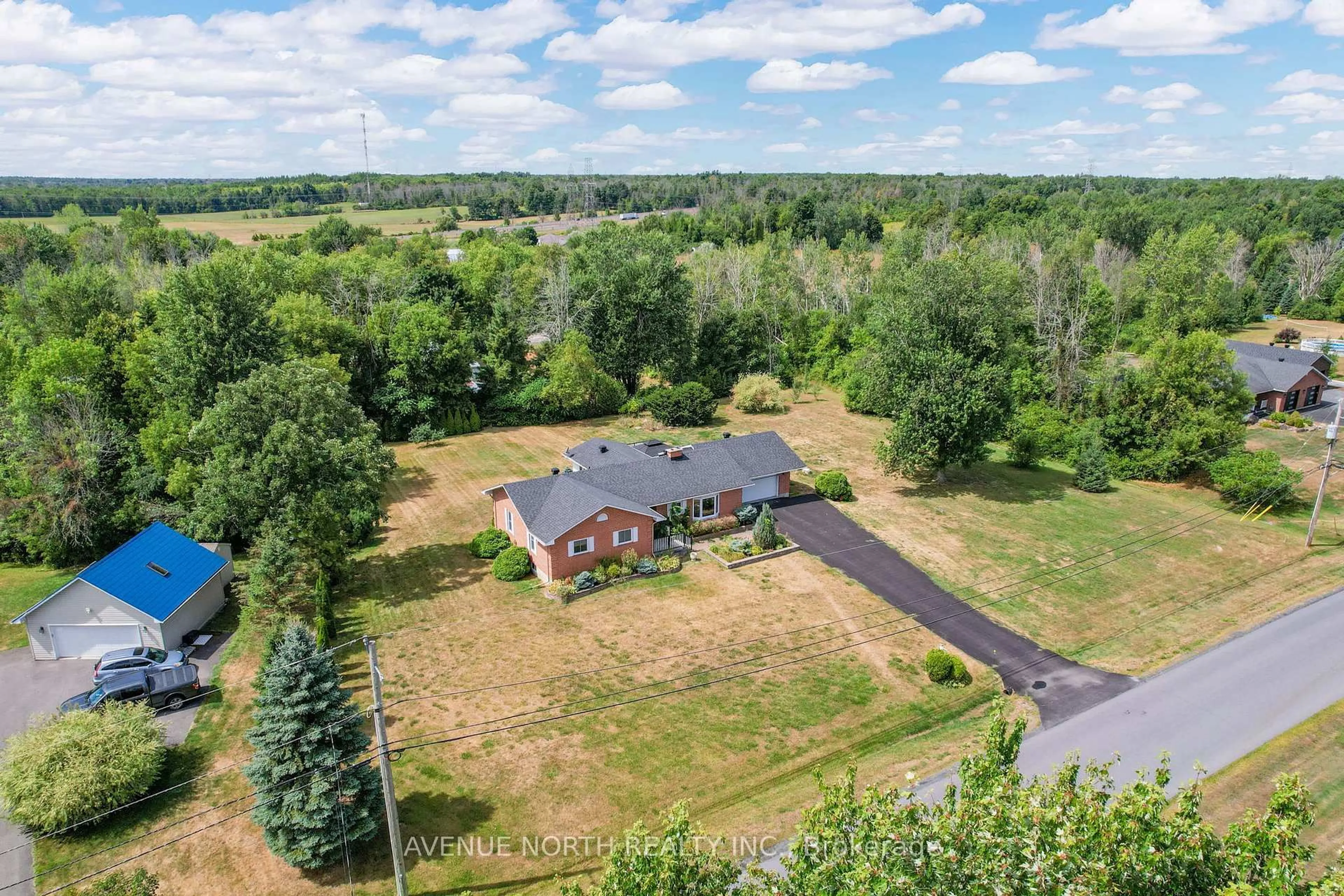 A pic from outside/outdoor area/front of a property/back of a property/a pic from drone, water/lake/river/ocean view for 5514 Poplar Ave, South Stormont Ontario K0C 1P0