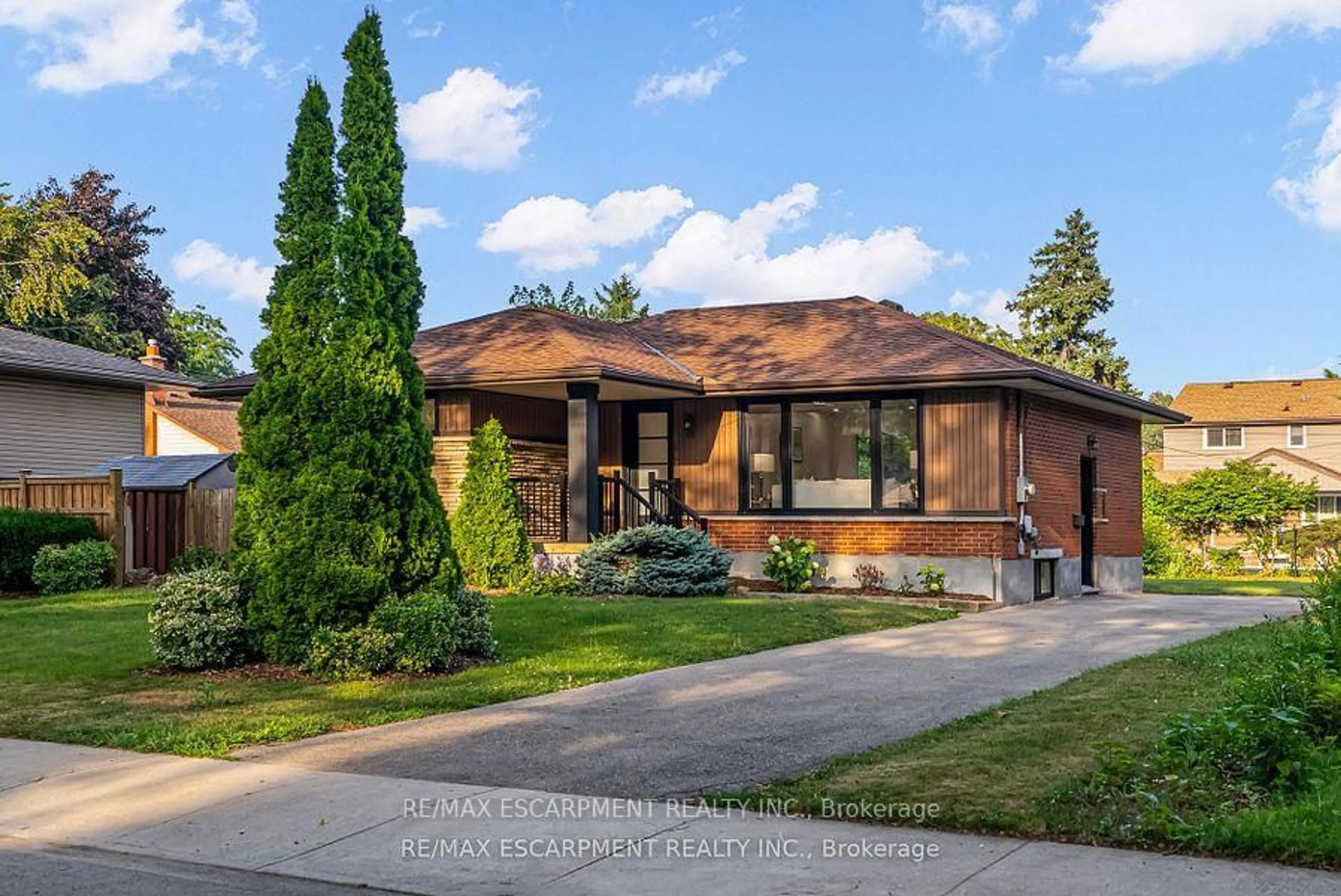Home with brick exterior material, street for 13 Skyland Dr, Hamilton Ontario L9A 3B9