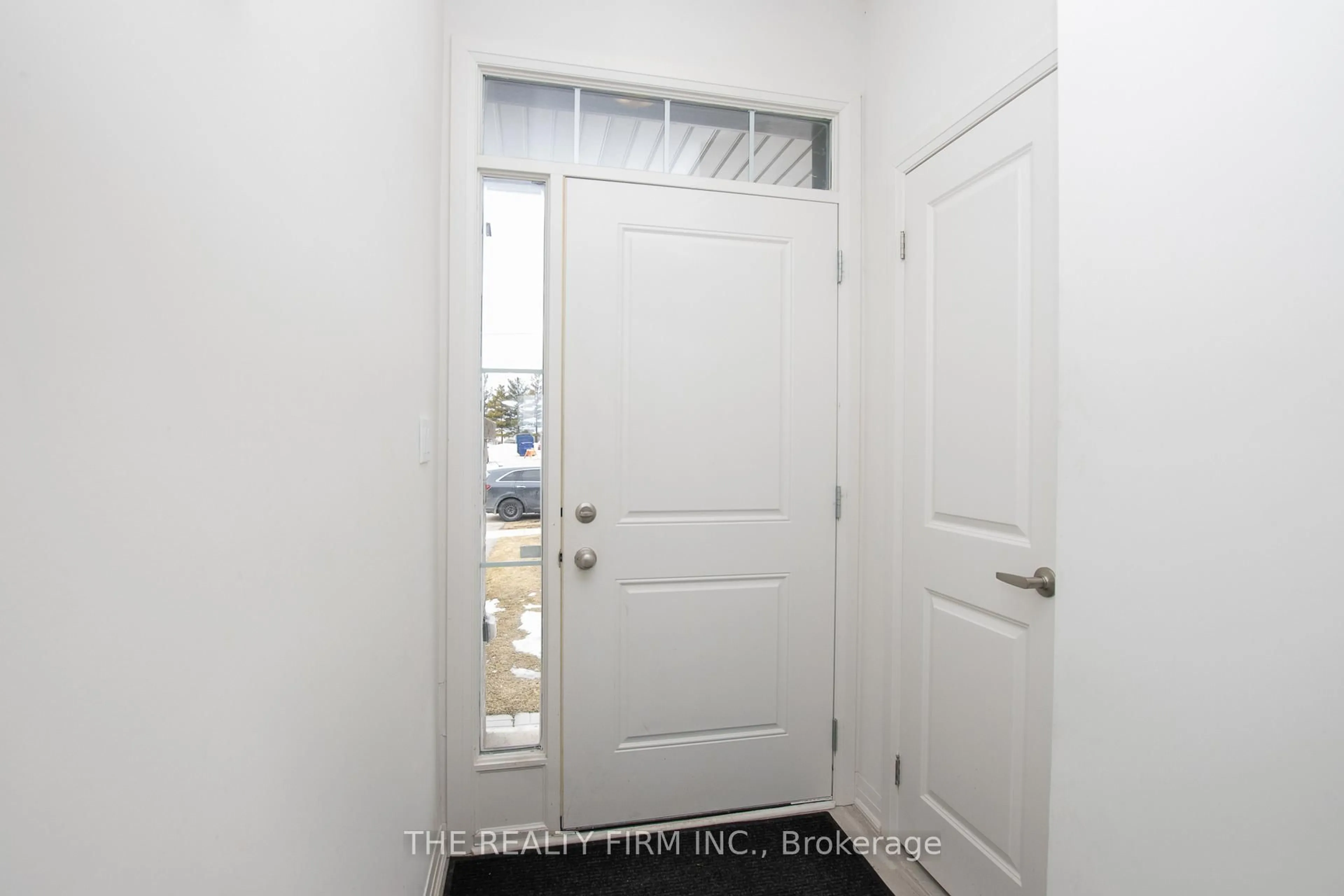 Indoor entryway for 78 Middleton St, Zorra Ontario N0M 2M0