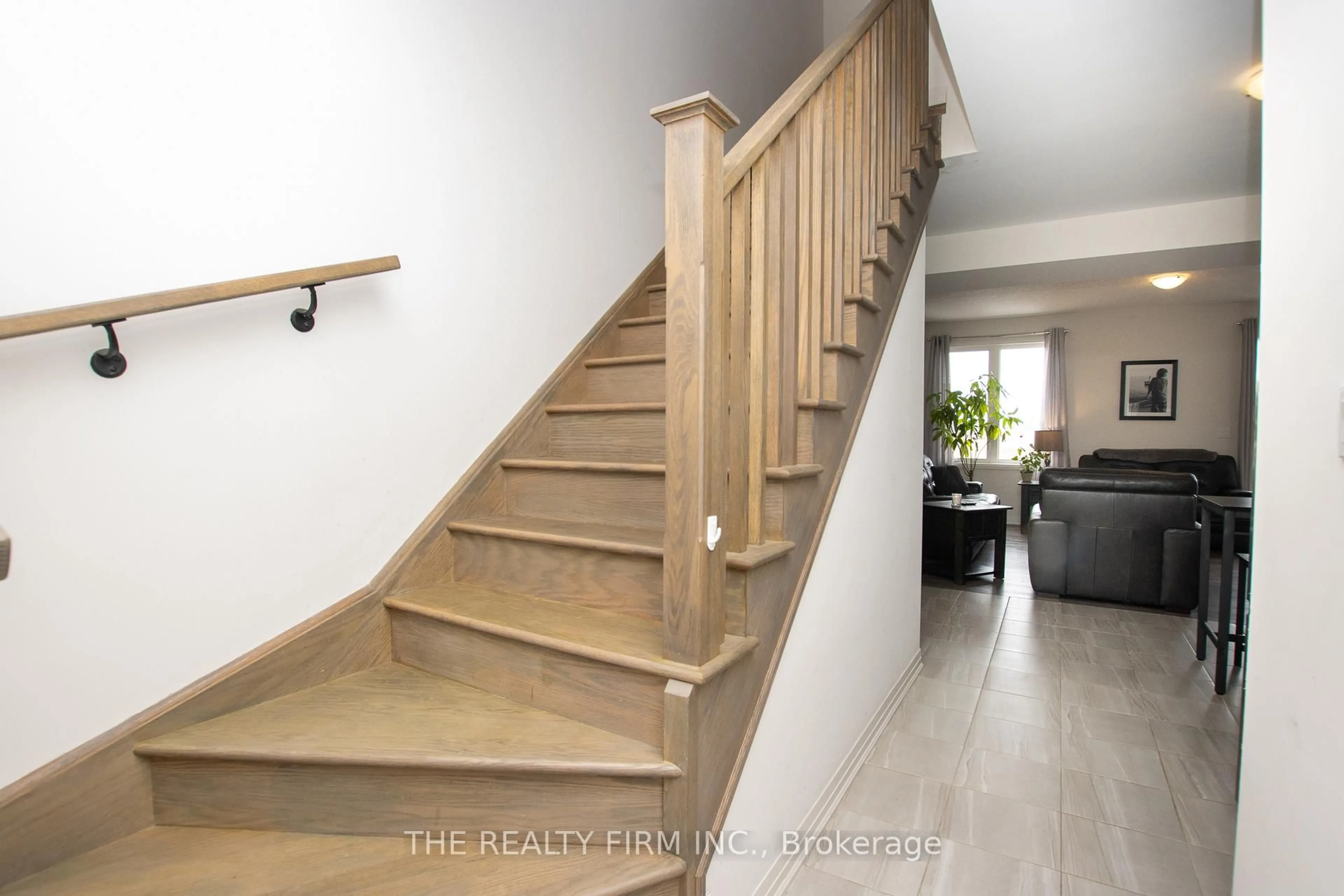 Stairs for 78 Middleton St, Zorra Ontario N0M 2M0