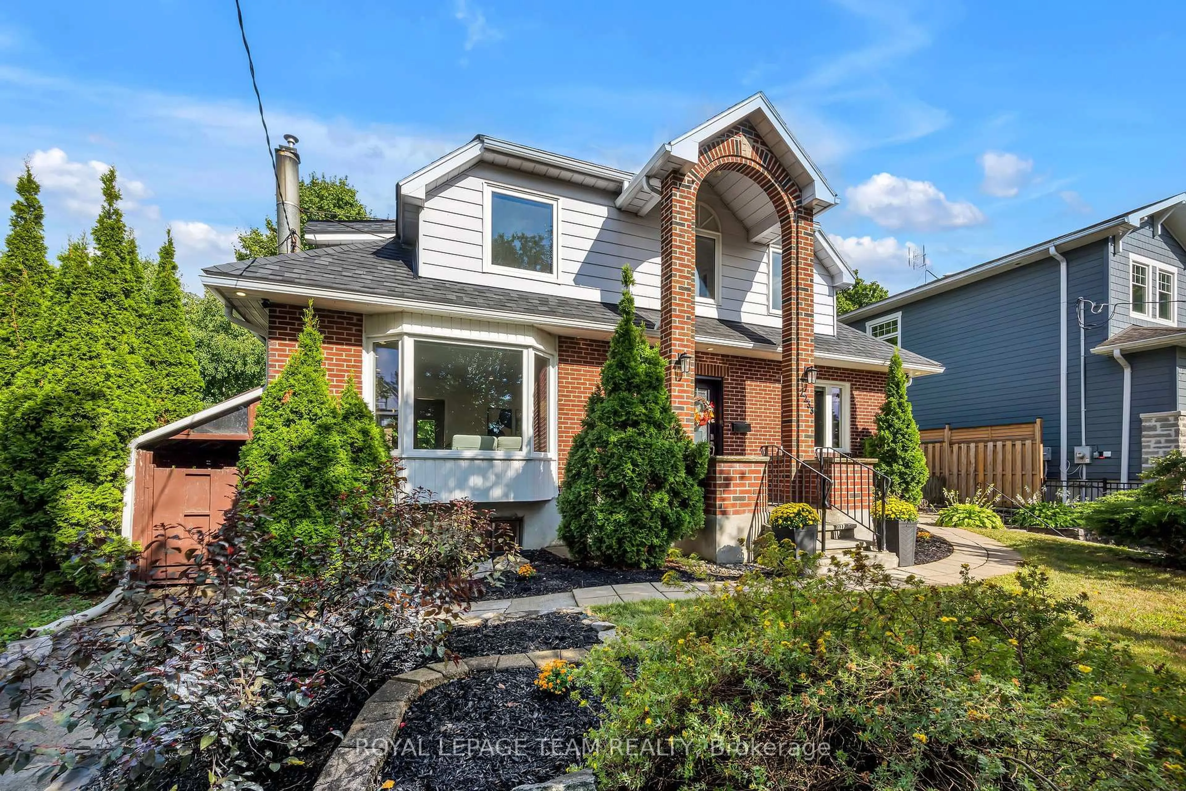 Home with brick exterior material, street for 2233 BEAVER Ave, Ottawa Ontario K1H 7W3