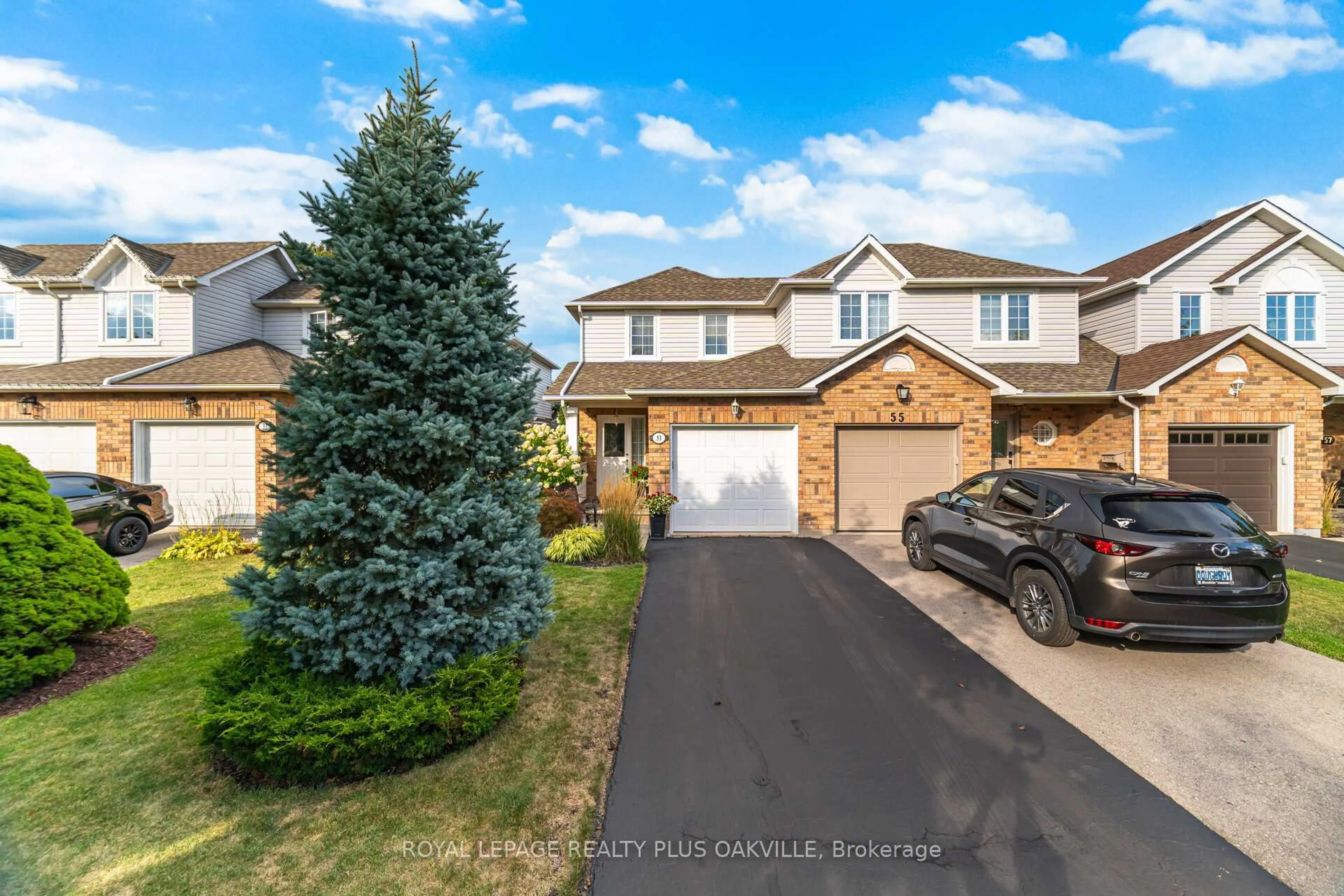 A pic from outside/outdoor area/front of a property/back of a property/a pic from drone, street for 53 Kildonan Cres, Hamilton Ontario L0R 2H5