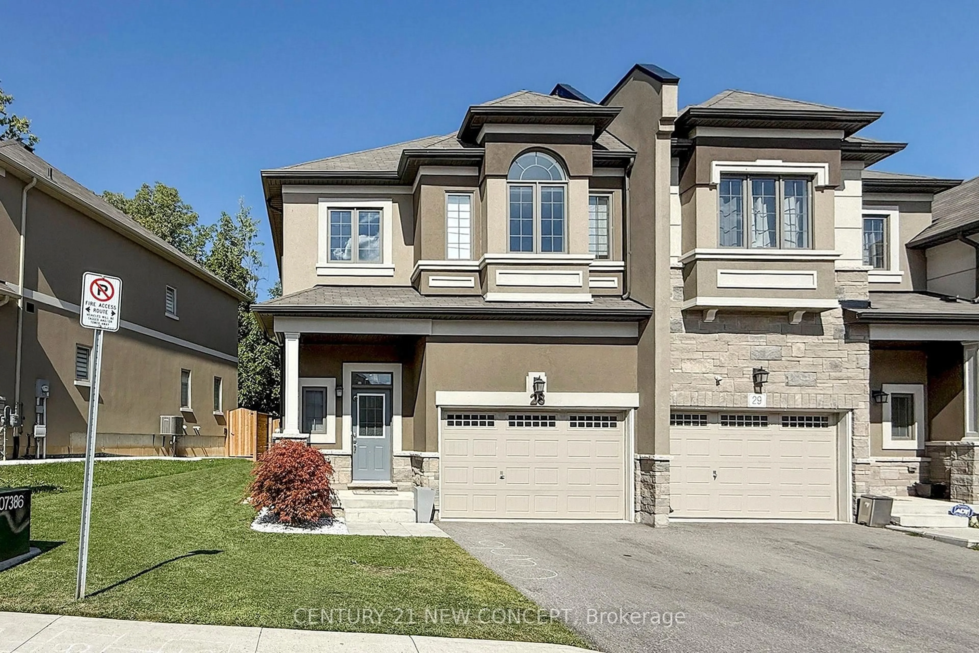 Home with brick exterior material, street for 515 Garner Rd #28, Hamilton Ontario L9G 0H5