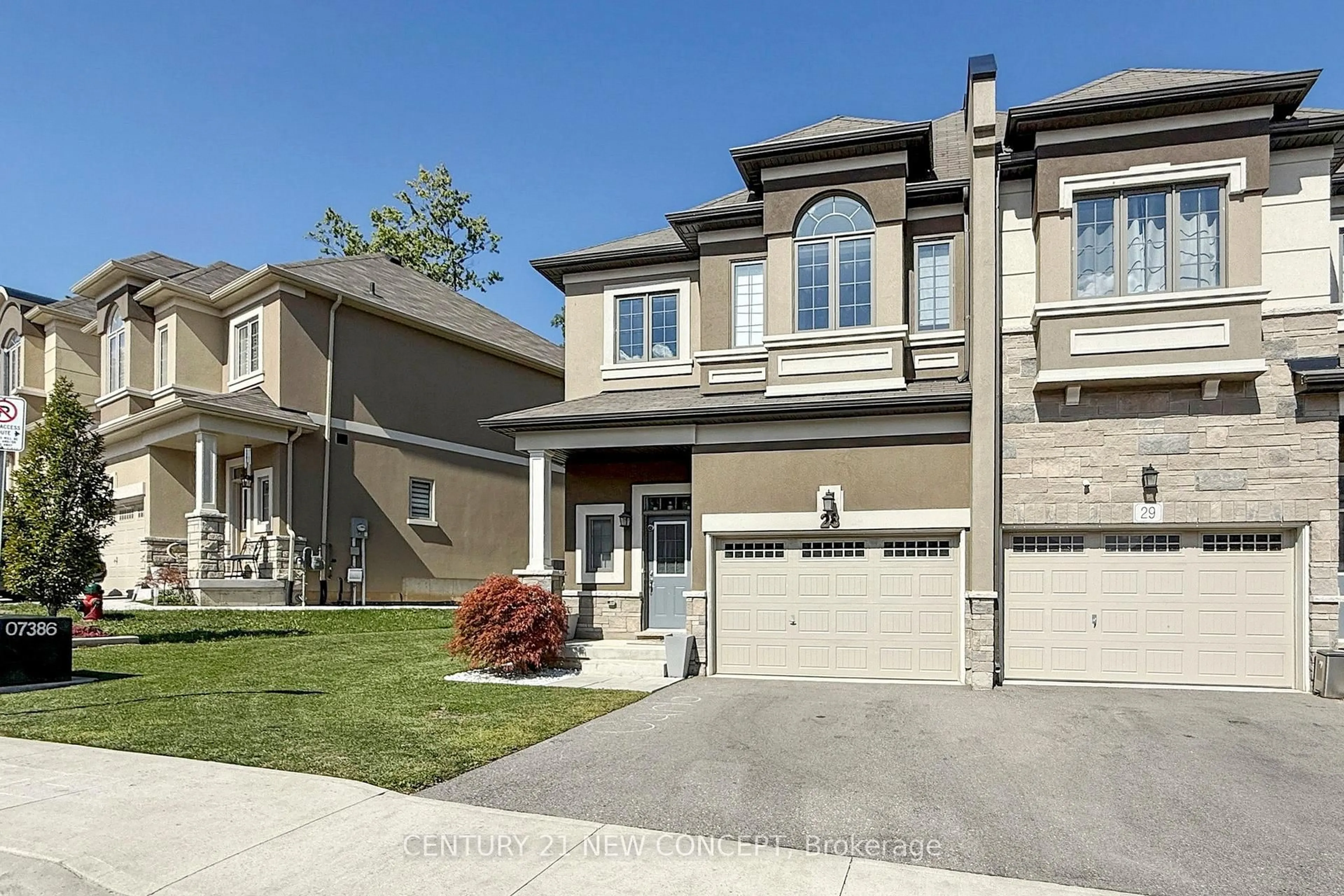 Home with brick exterior material, street for 515 Garner Rd #28, Hamilton Ontario L9G 0H5
